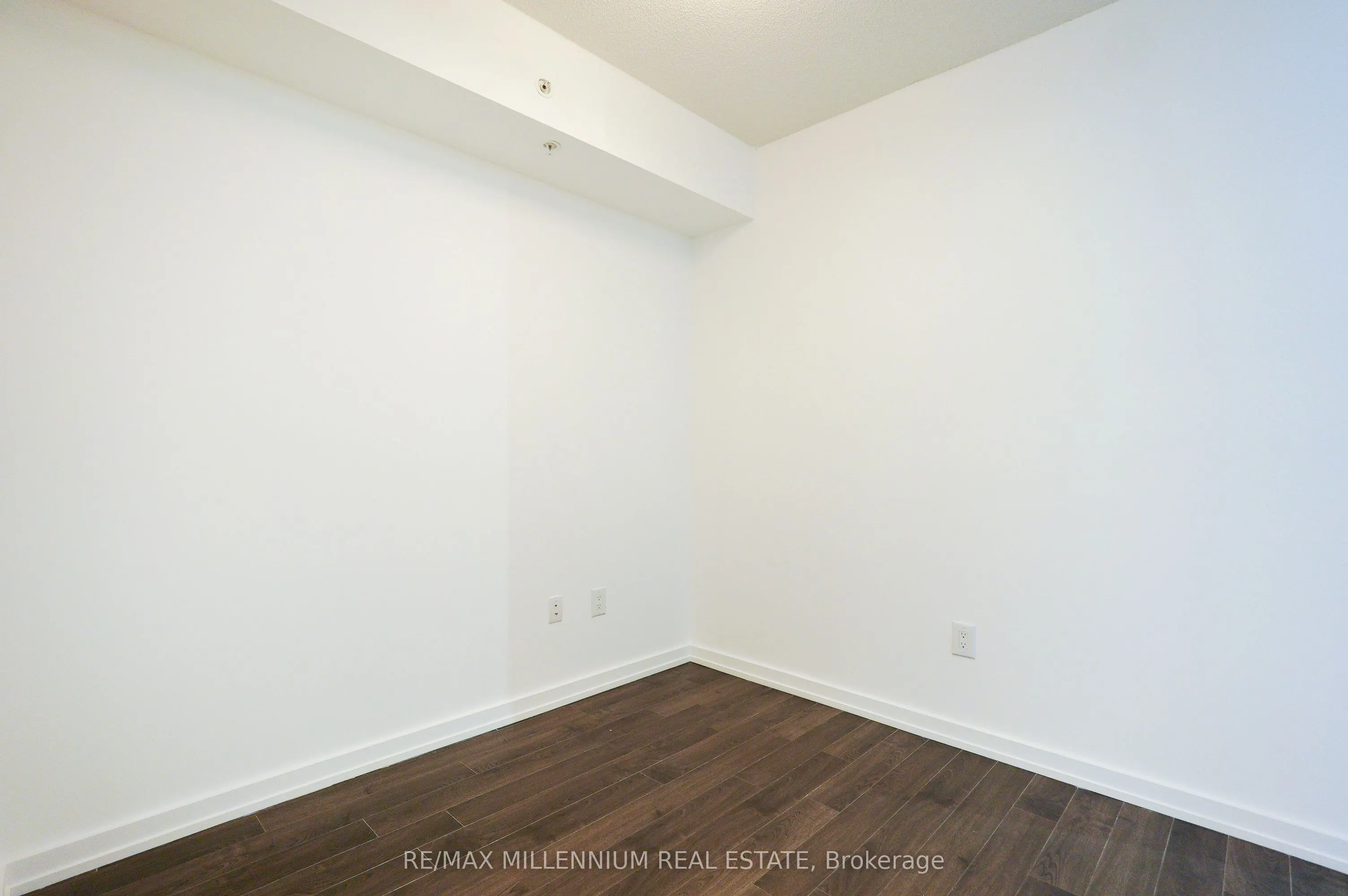 3237 Bayview Avenue #1112
