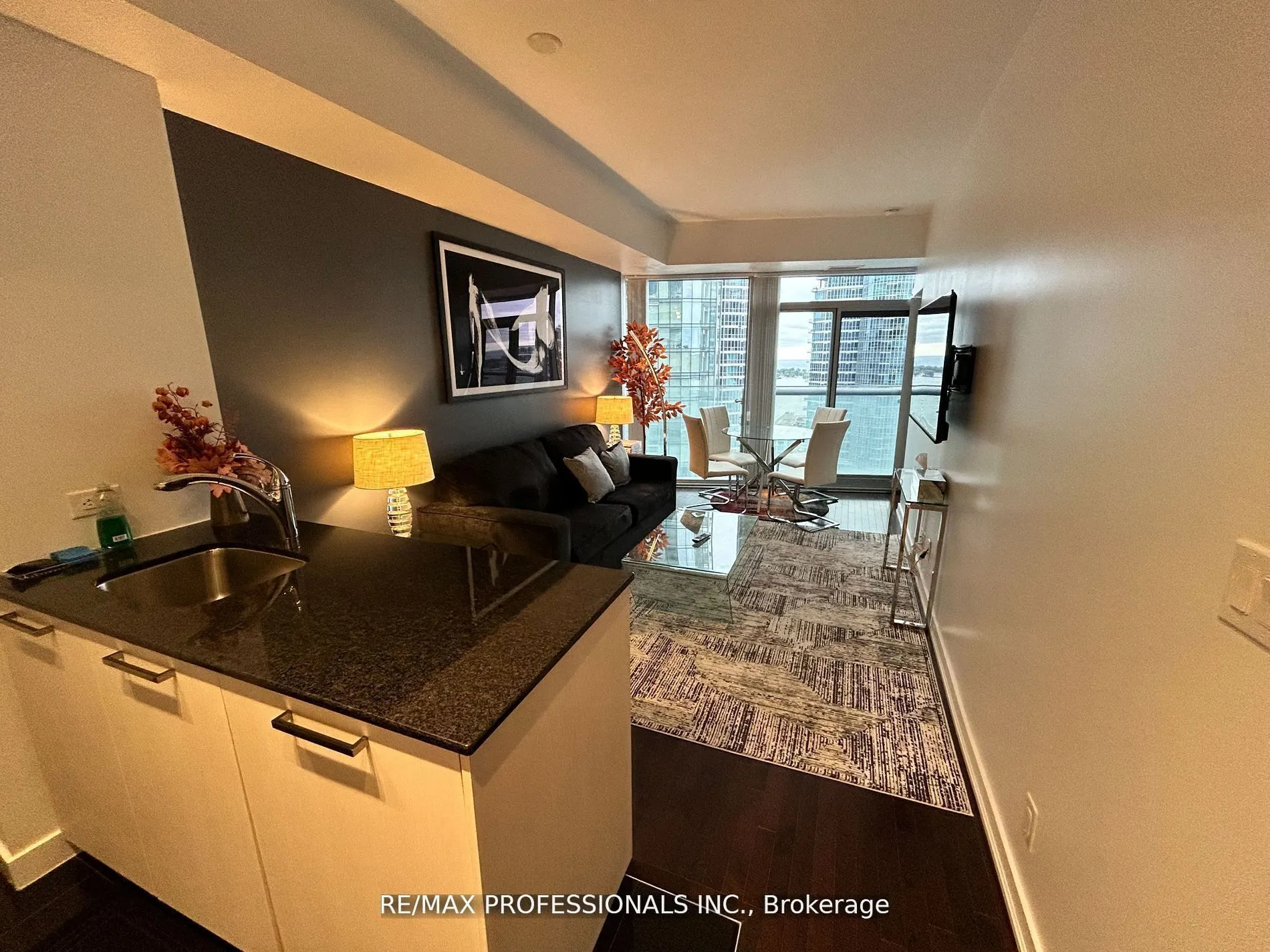 12 York Street #2503