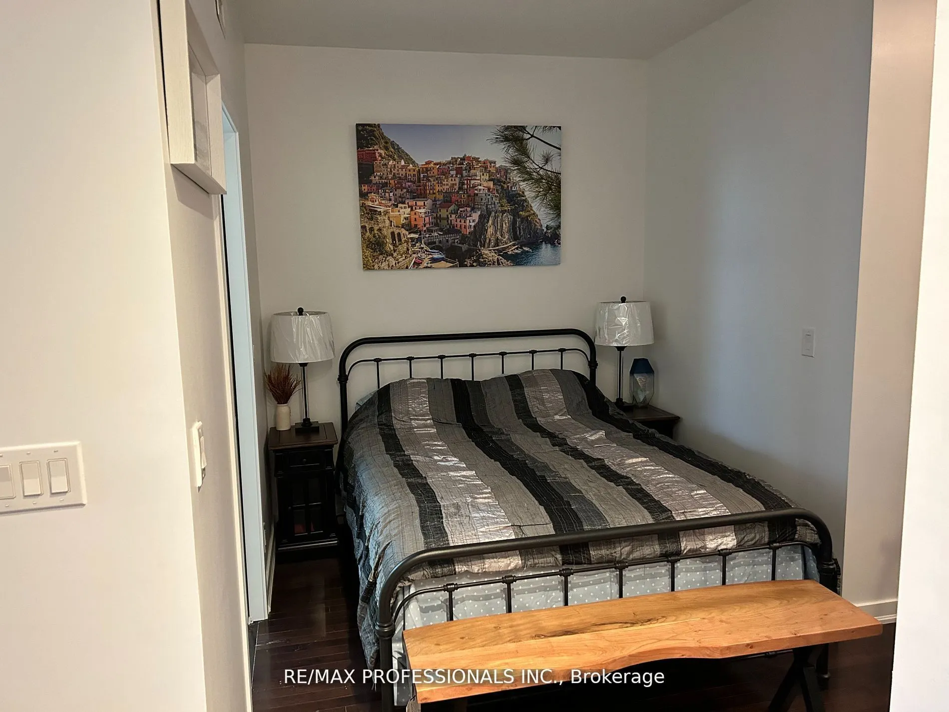 12 York Street #2503