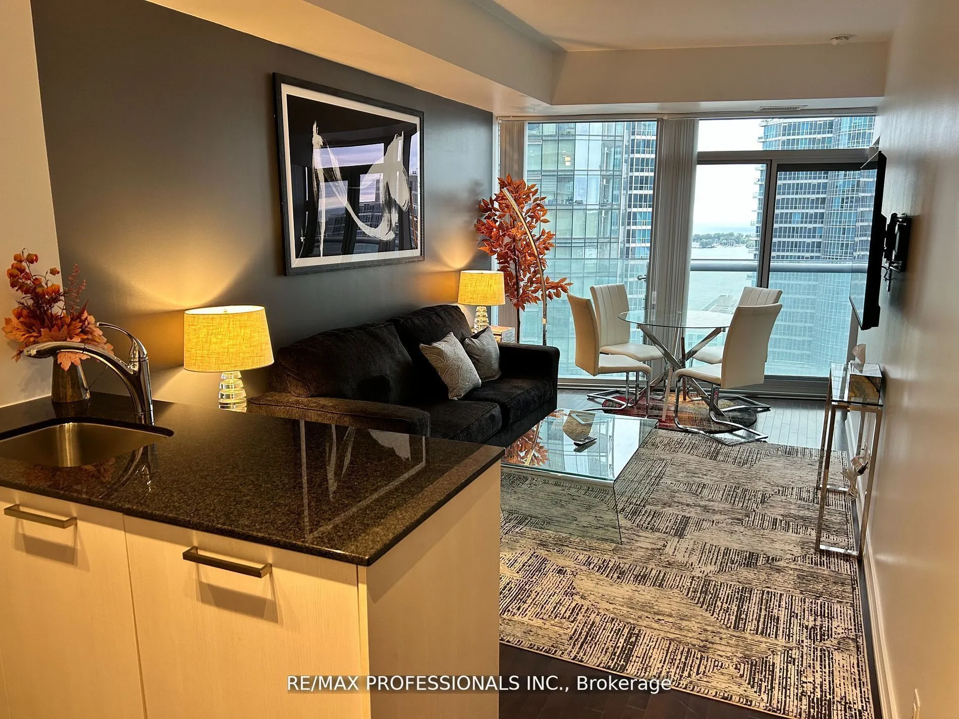 12 York Street #2503