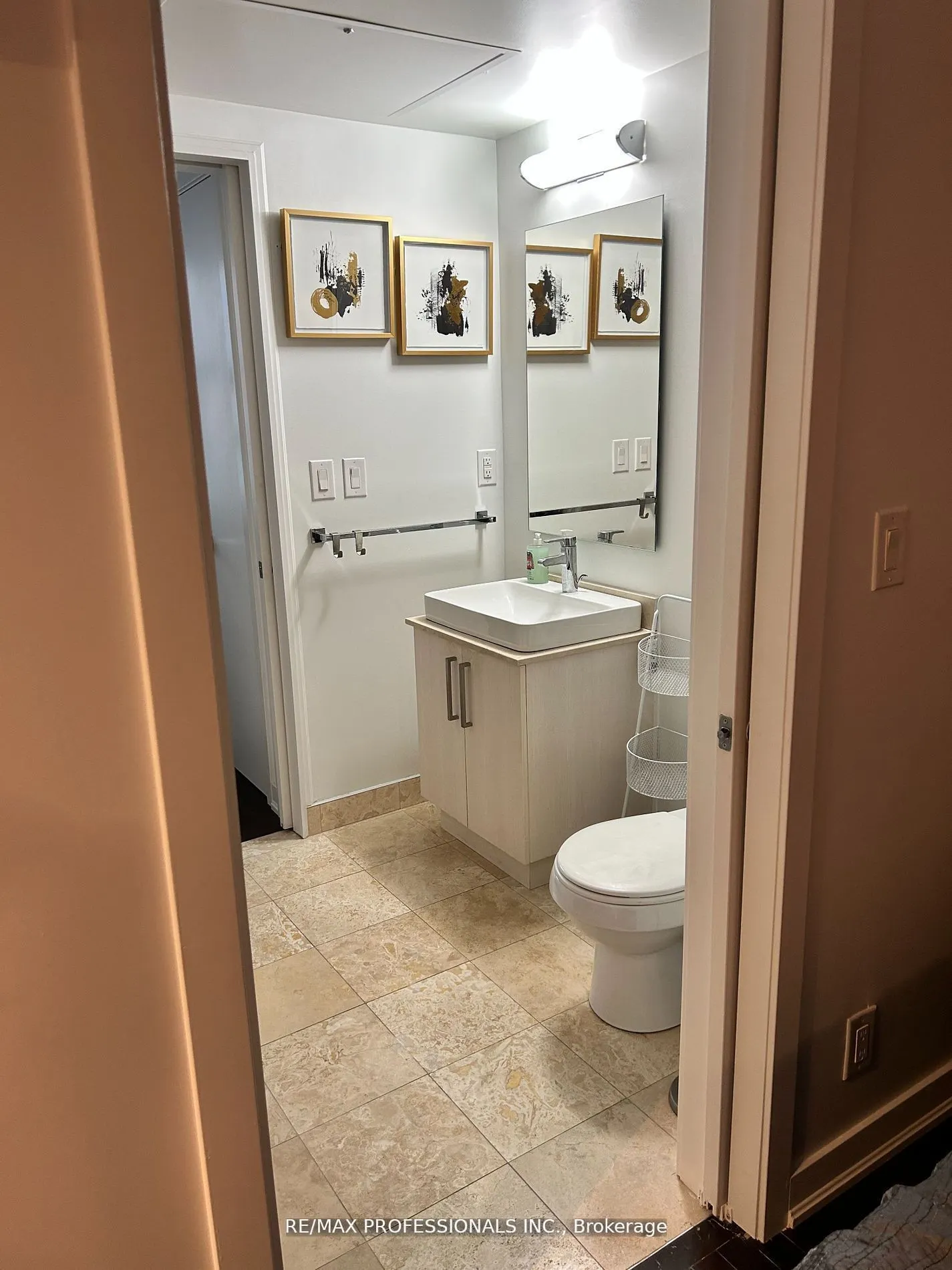 12 York Street #2503
