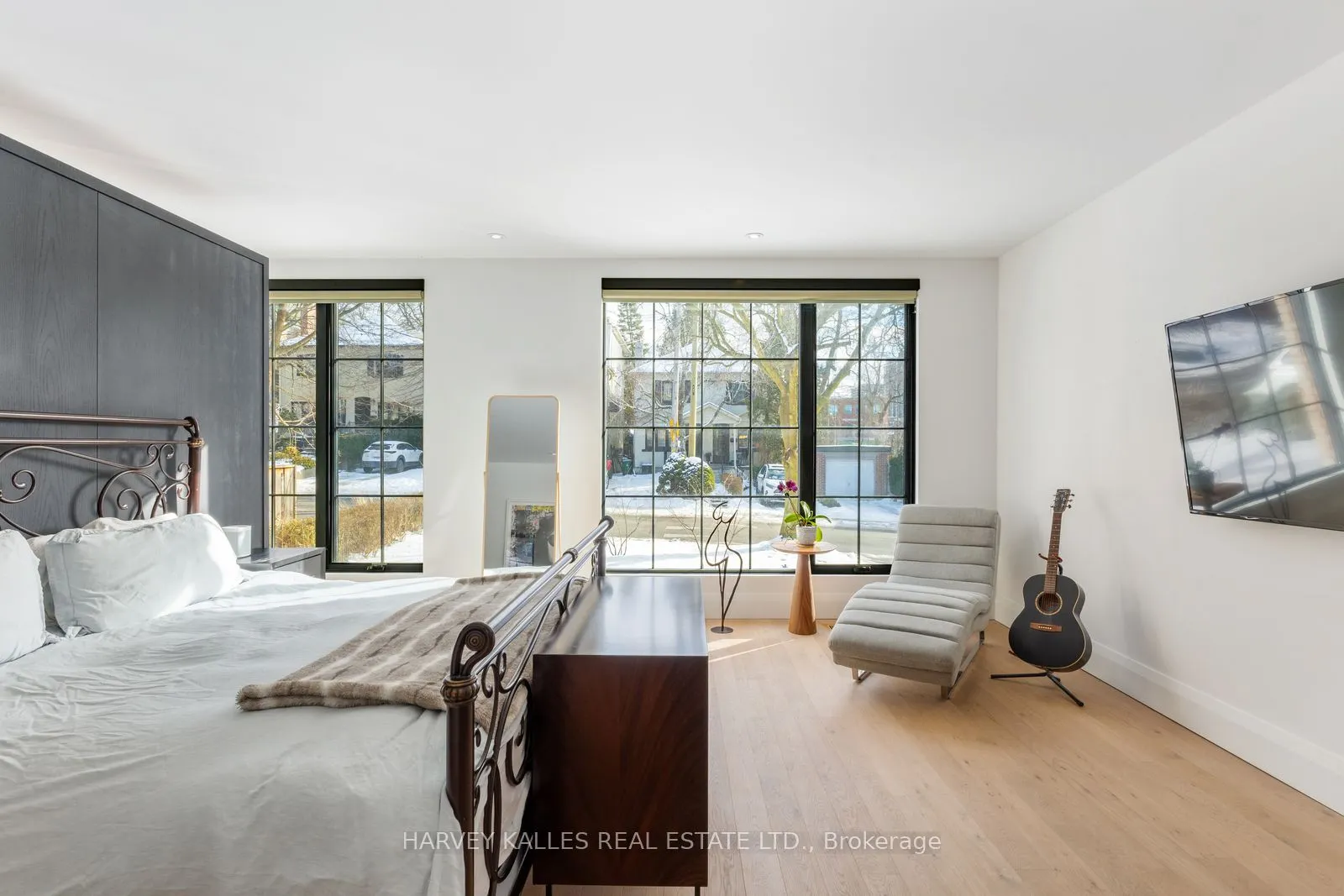 34 Coulson Avenue #B
