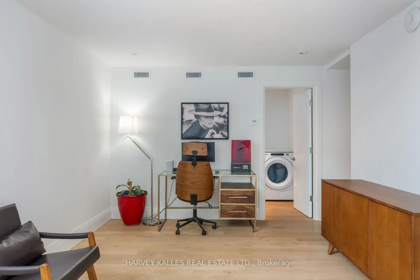 34 Coulson Avenue #B