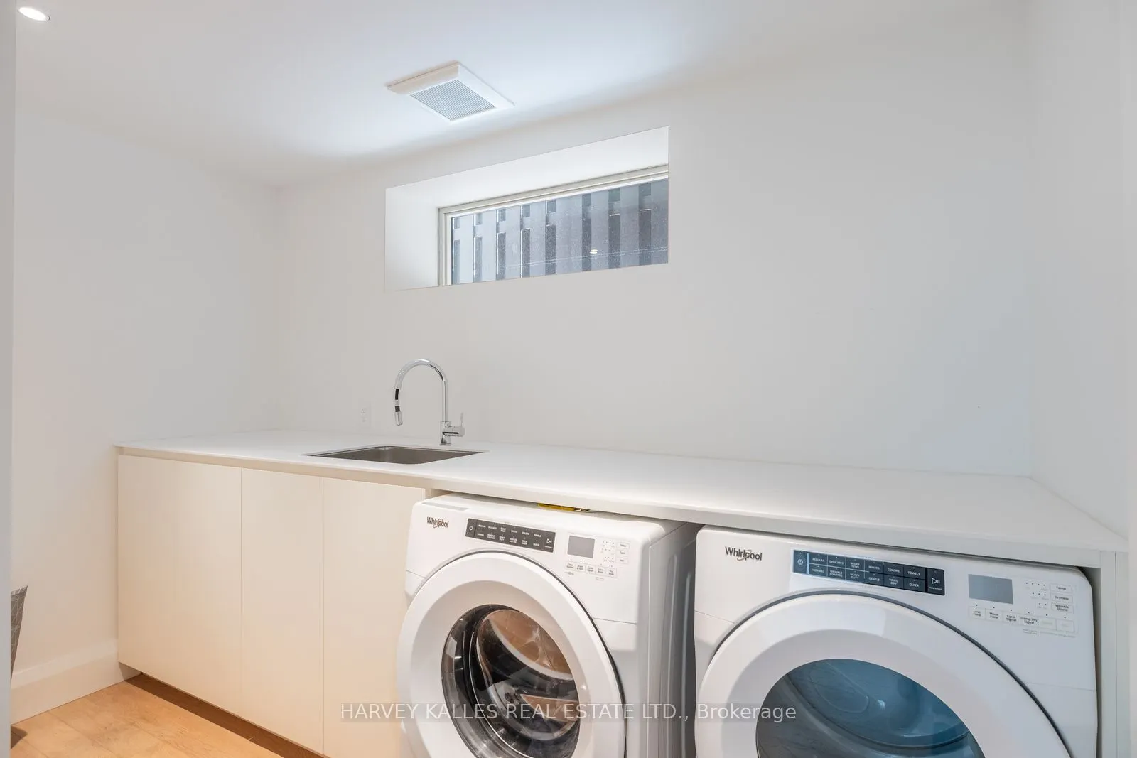 34 Coulson Avenue #B