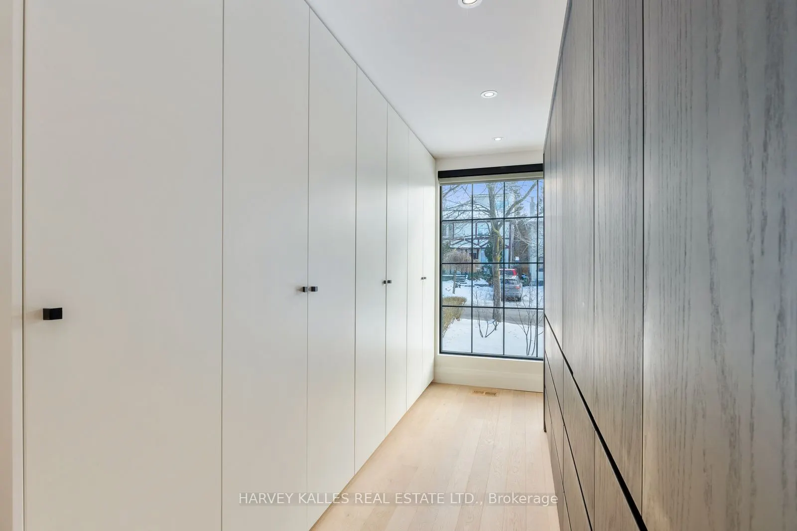 34 Coulson Avenue #B