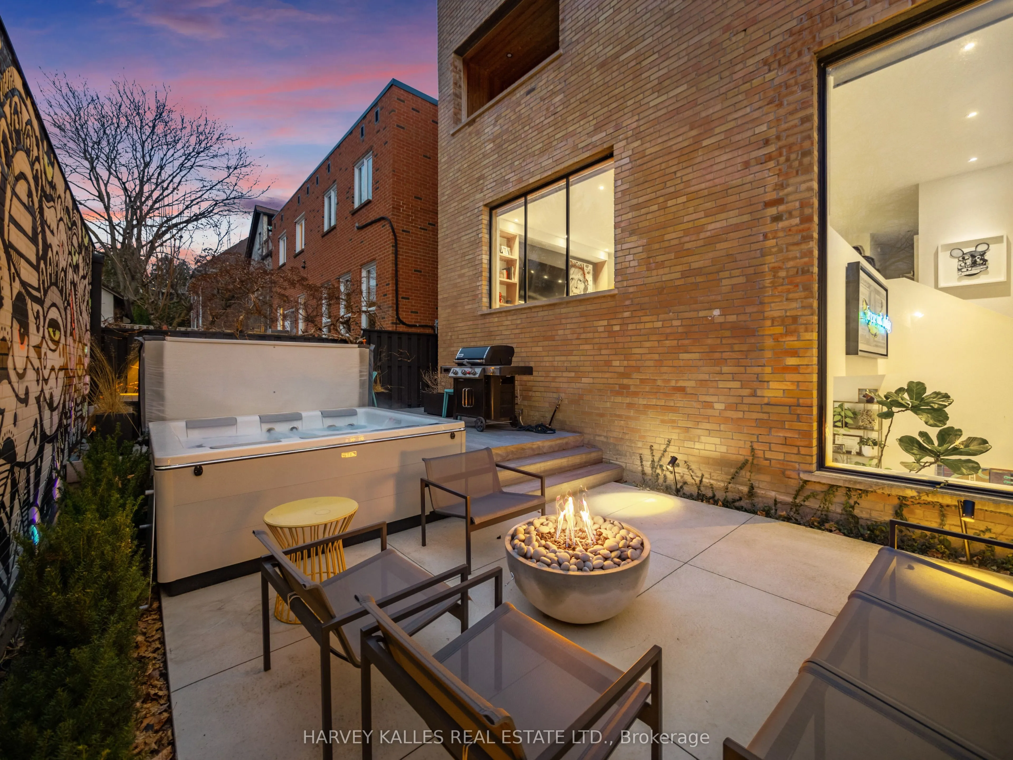 34 Coulson Avenue #B