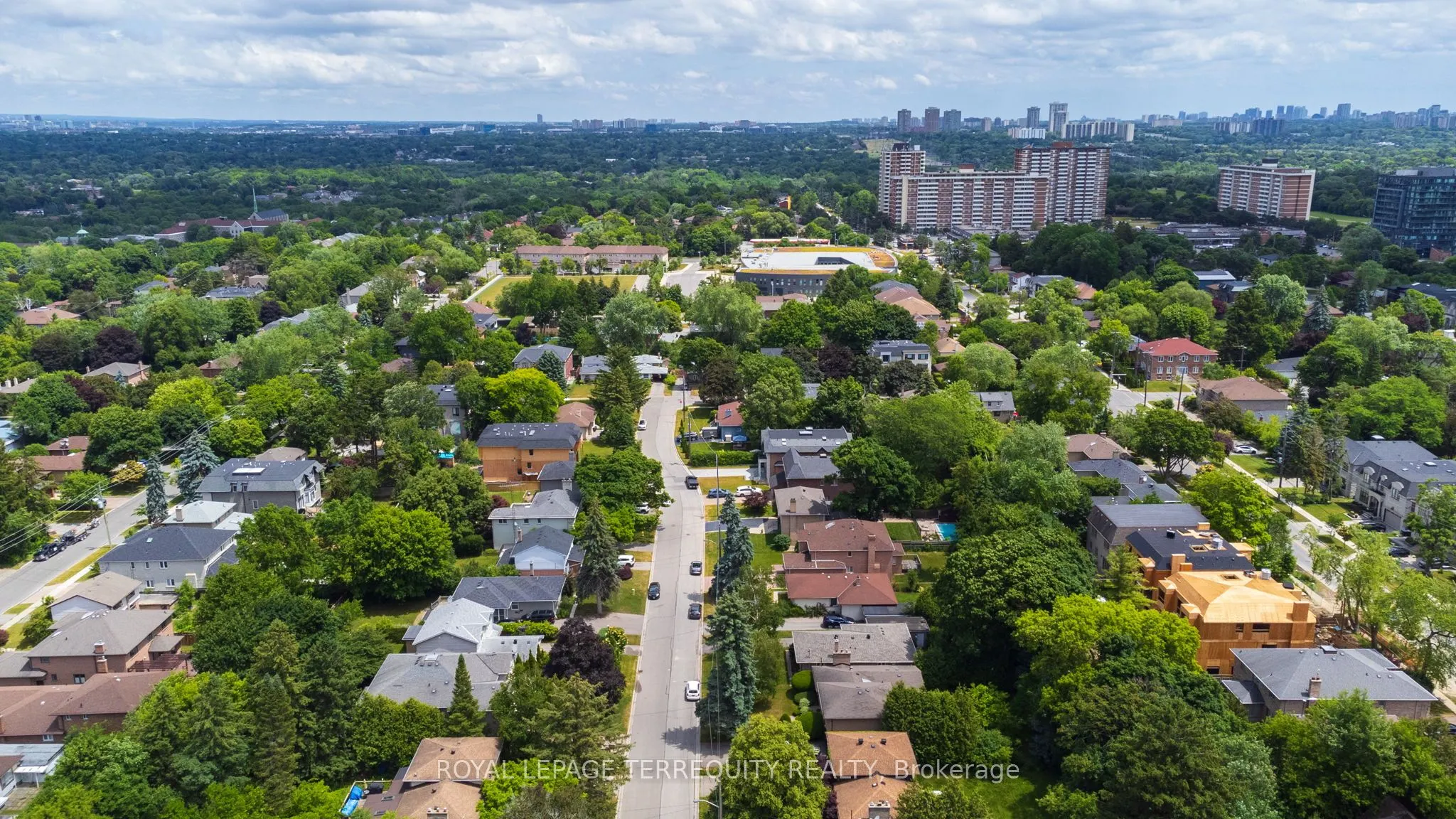 11 Urbandale Avenue