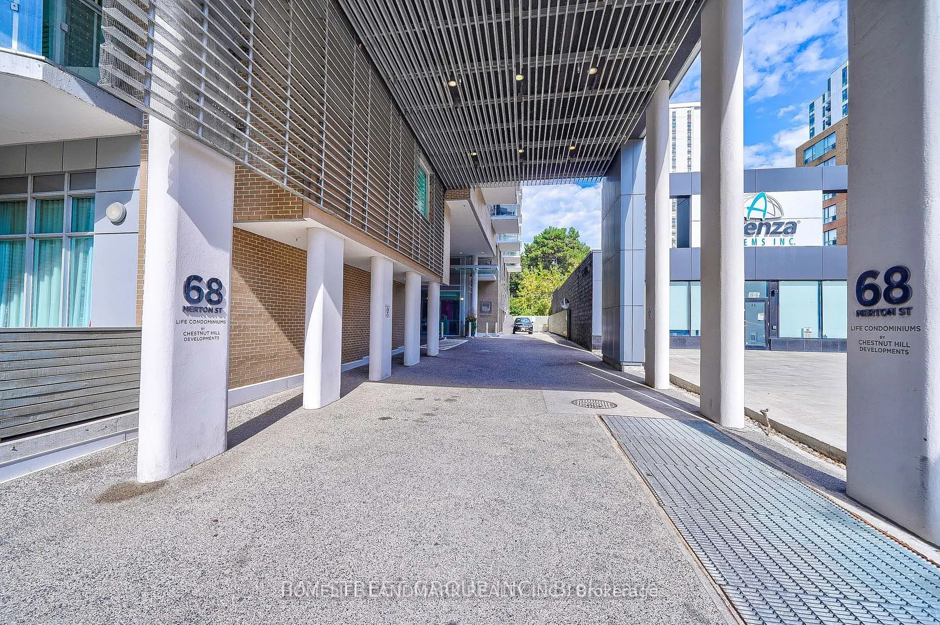 68 Merton Street #204