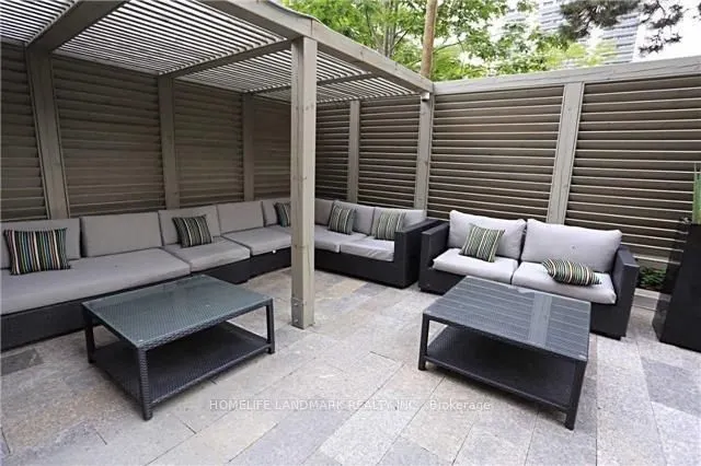 68 Merton Street #204