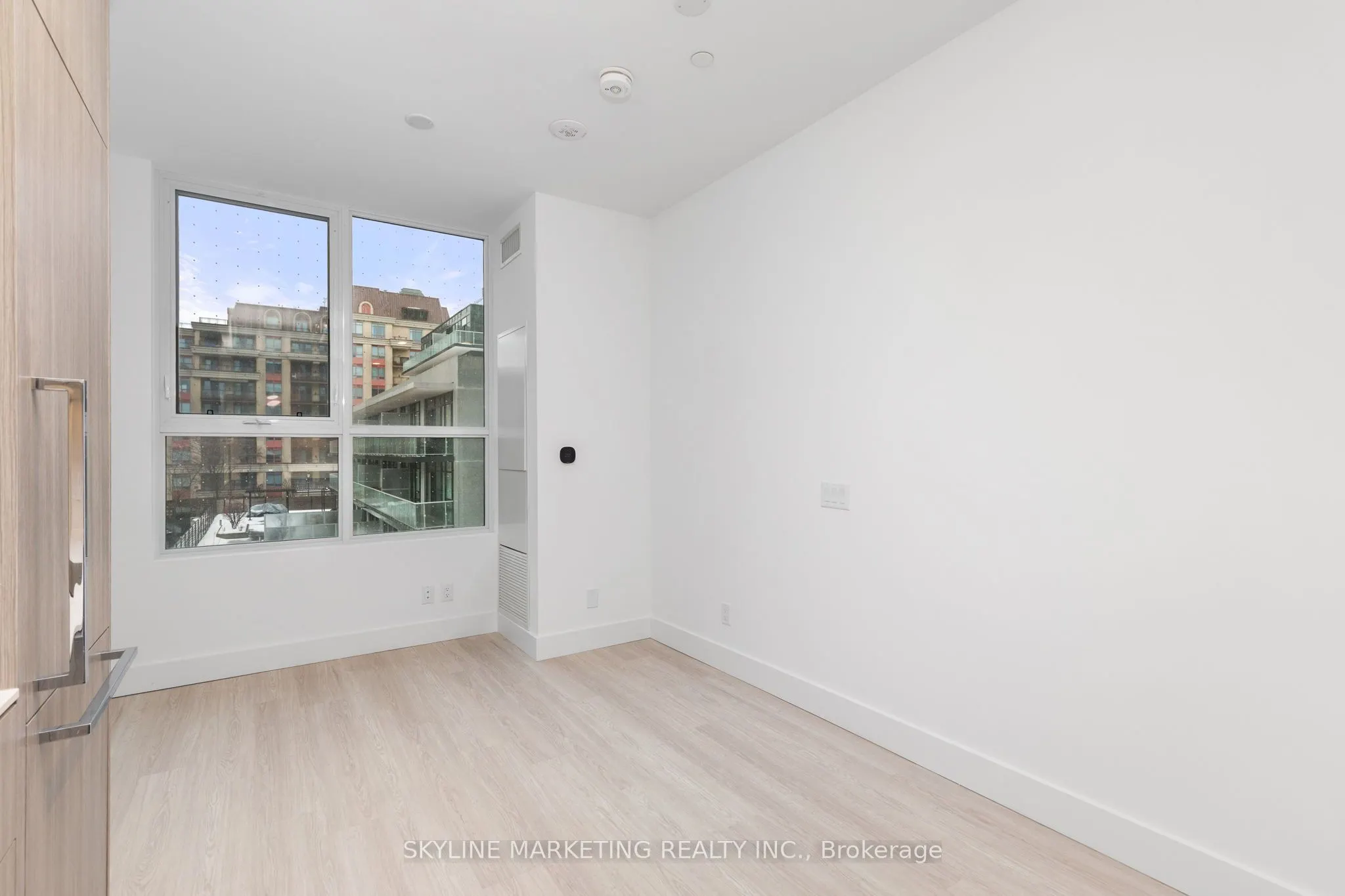 6 Greenbriar Road #210