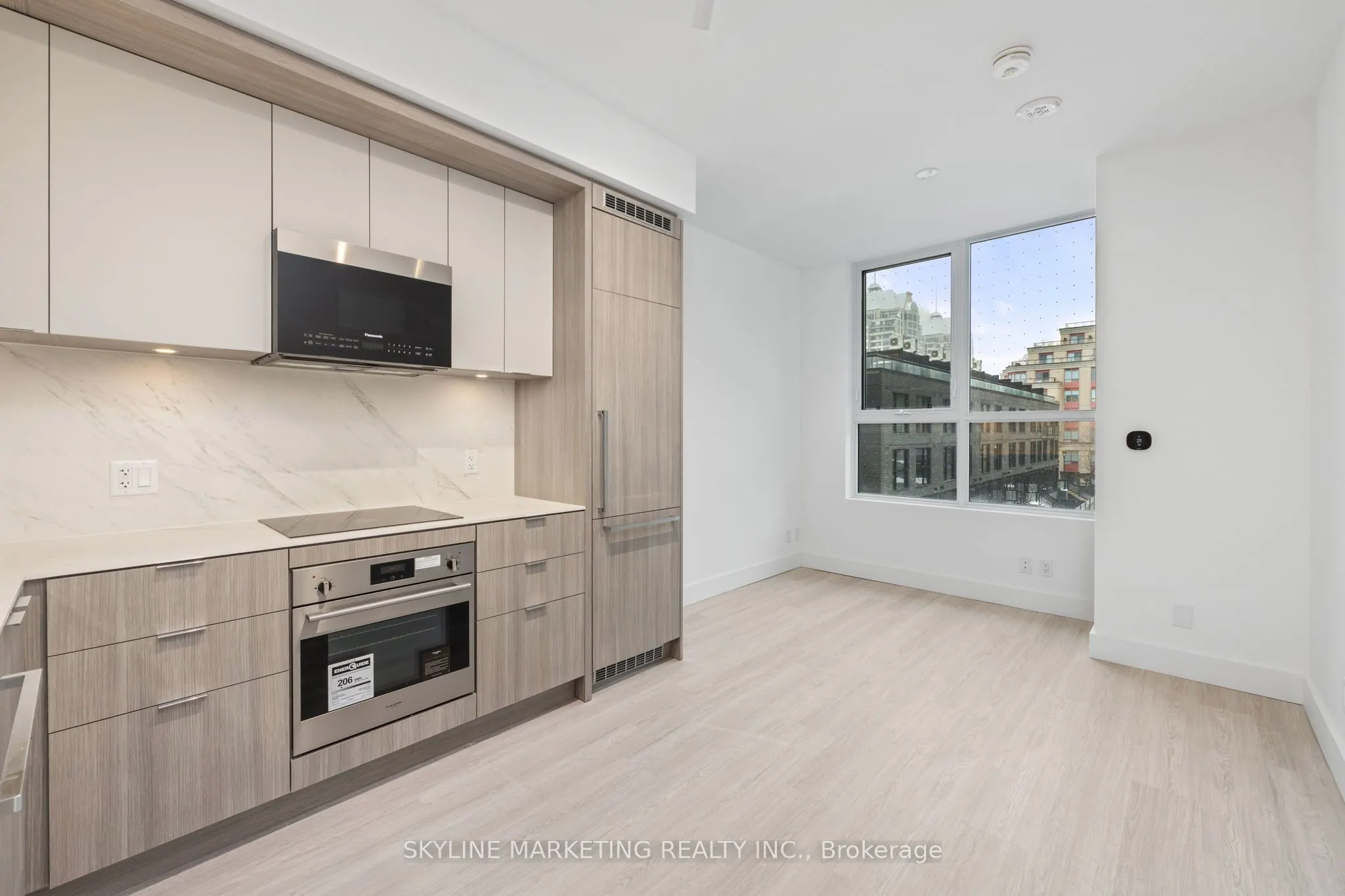 6 Greenbriar Road #210