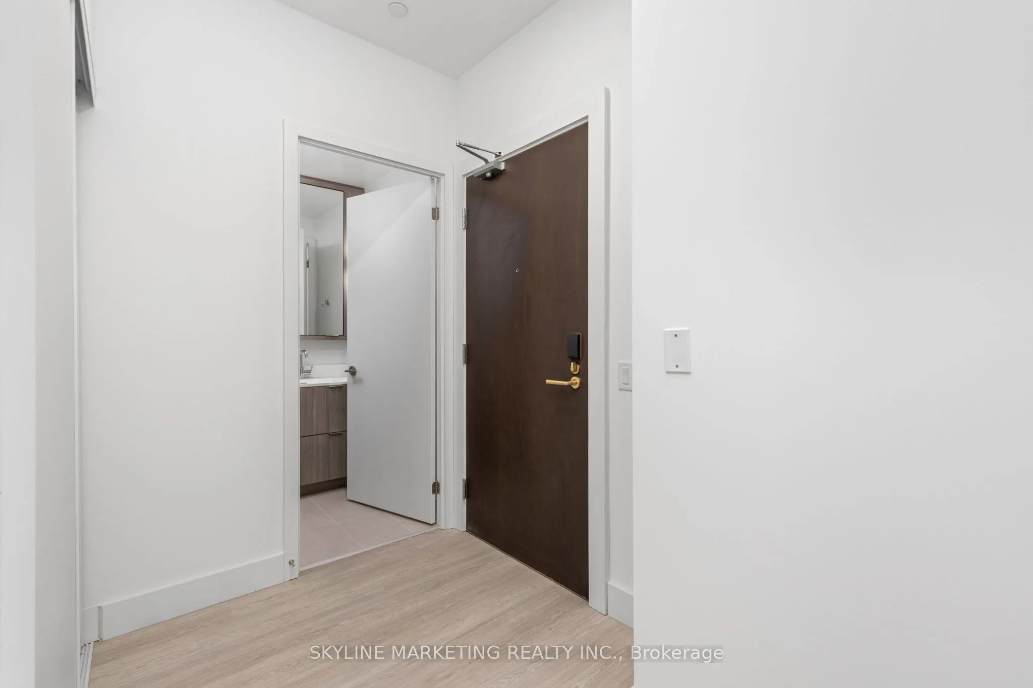 6 Greenbriar Road #210
