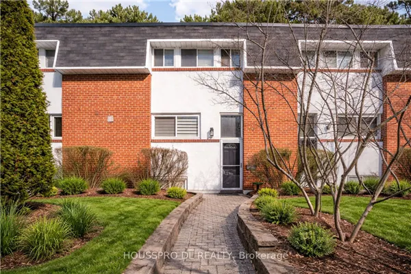 90 George Henry Boulevard #17
