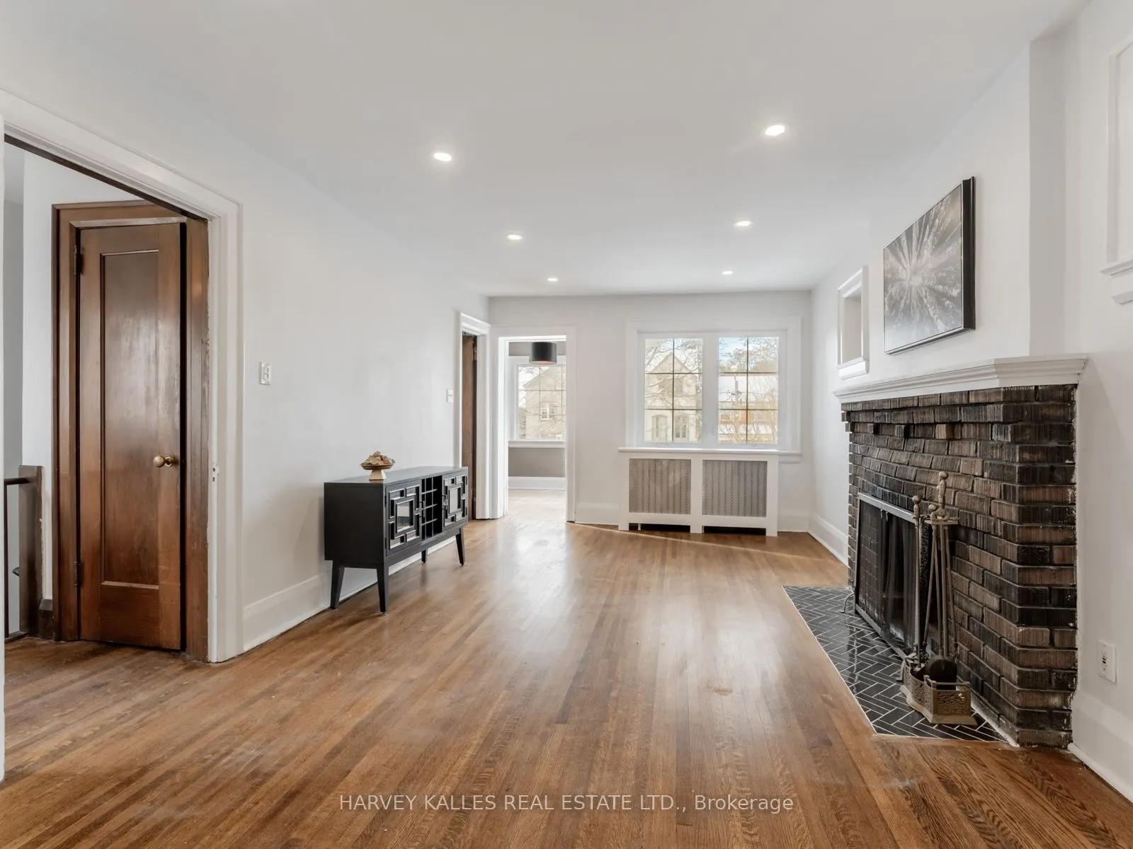 39 Standish Avenue