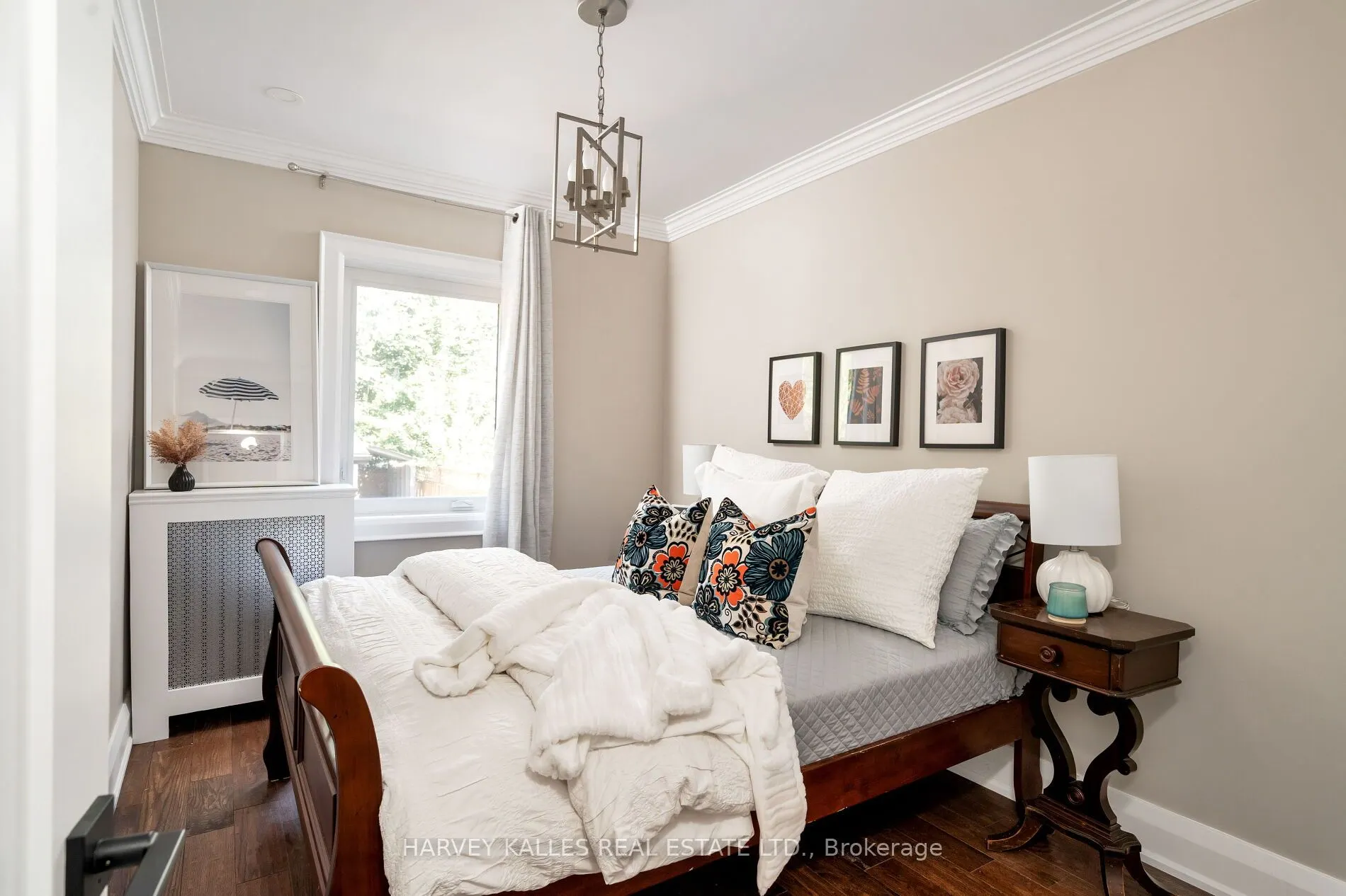 39 Standish Avenue