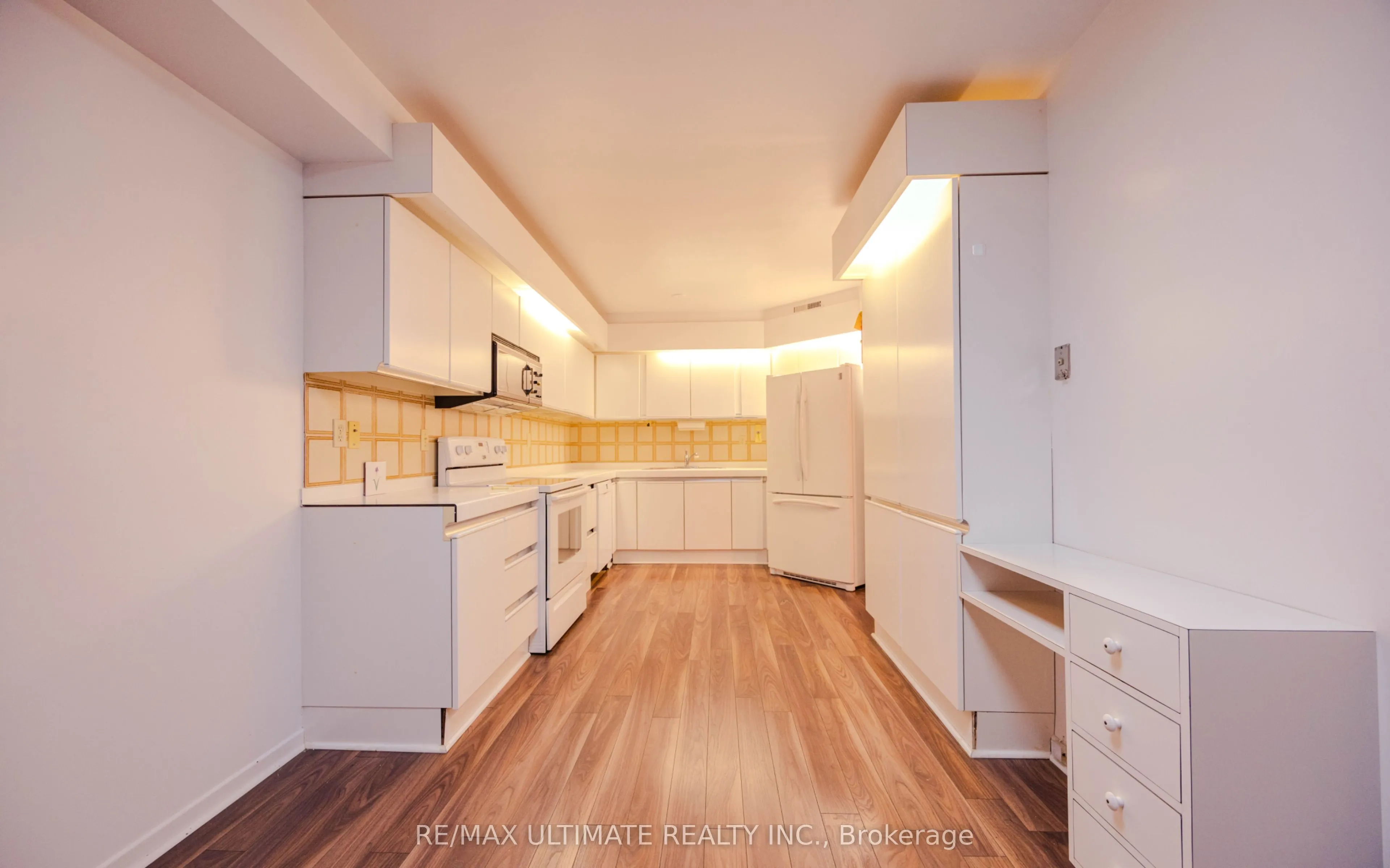 240 Heath Street W #201