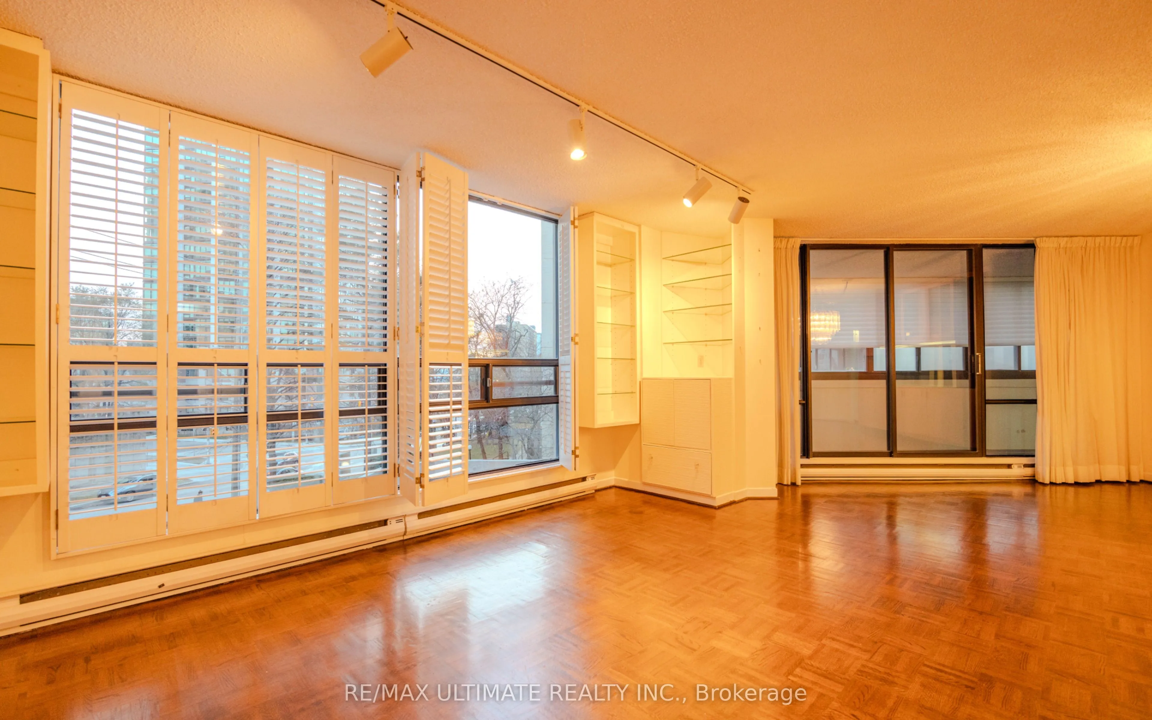 240 Heath Street W #201