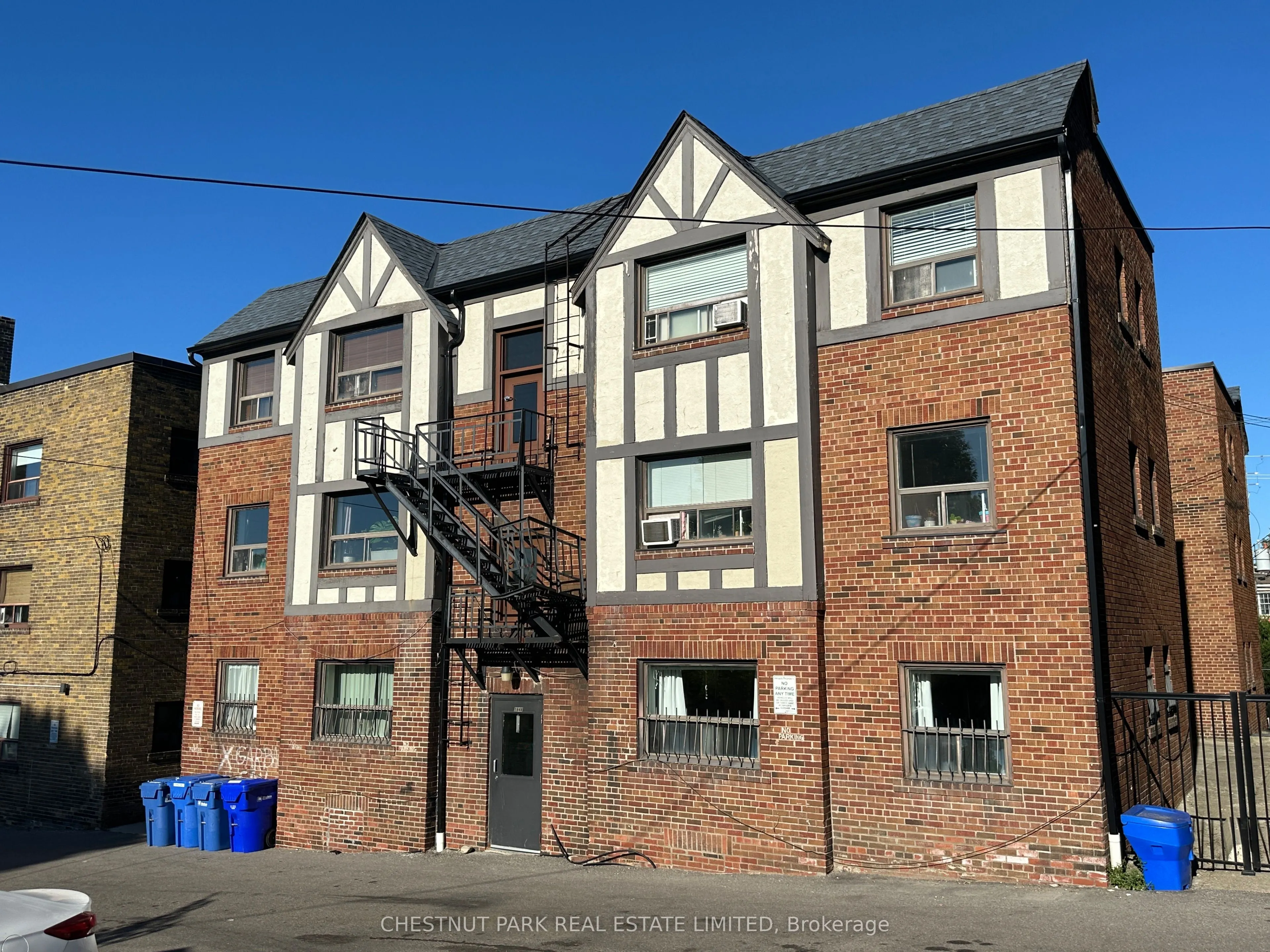 1648 Bathurst Street #5