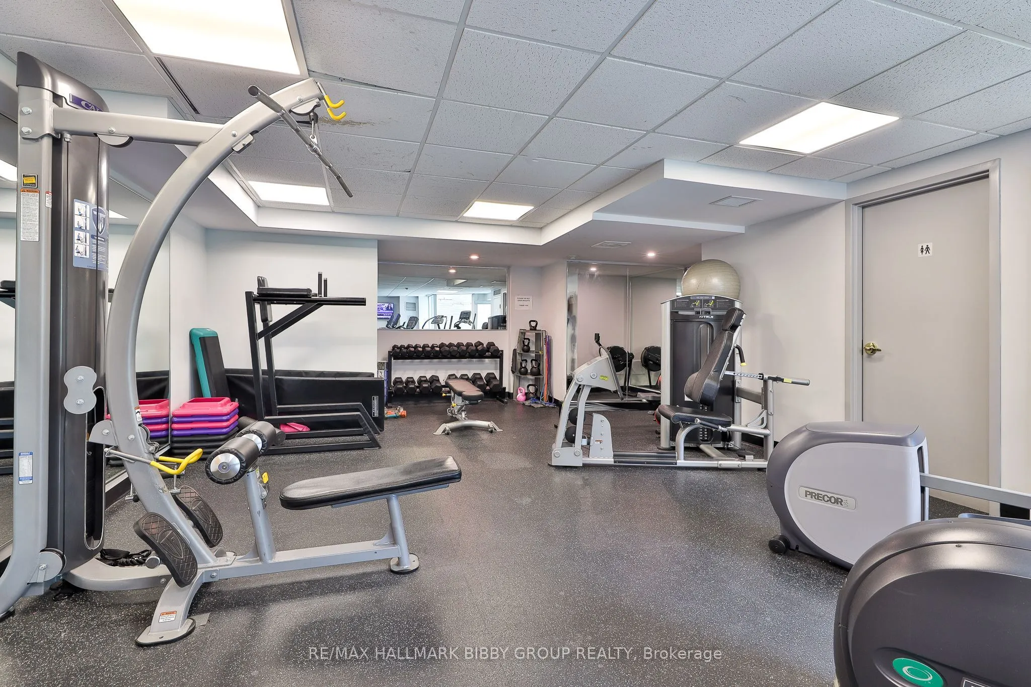 109 Front Street E #528