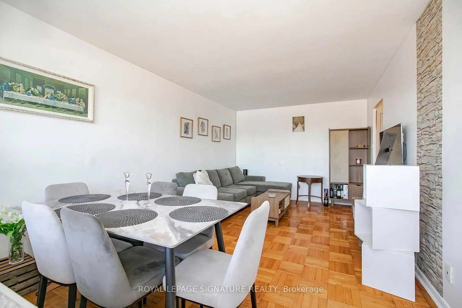219 Wilson Avenue #305