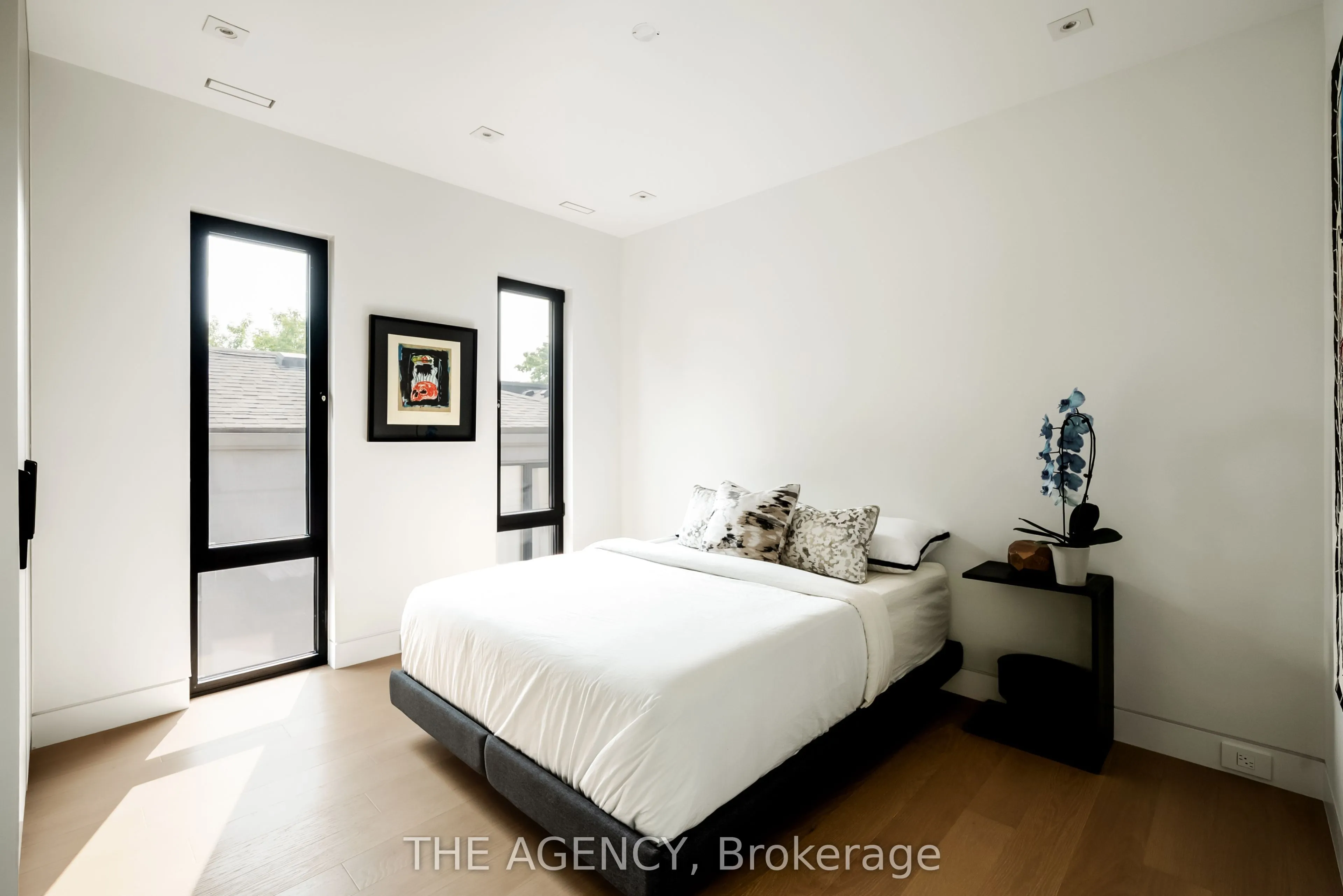 126 Sherwood Avenue