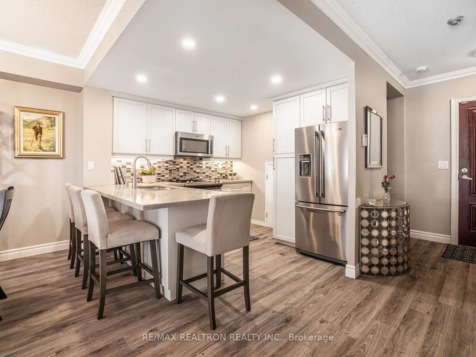9 Greenbriar Road #306