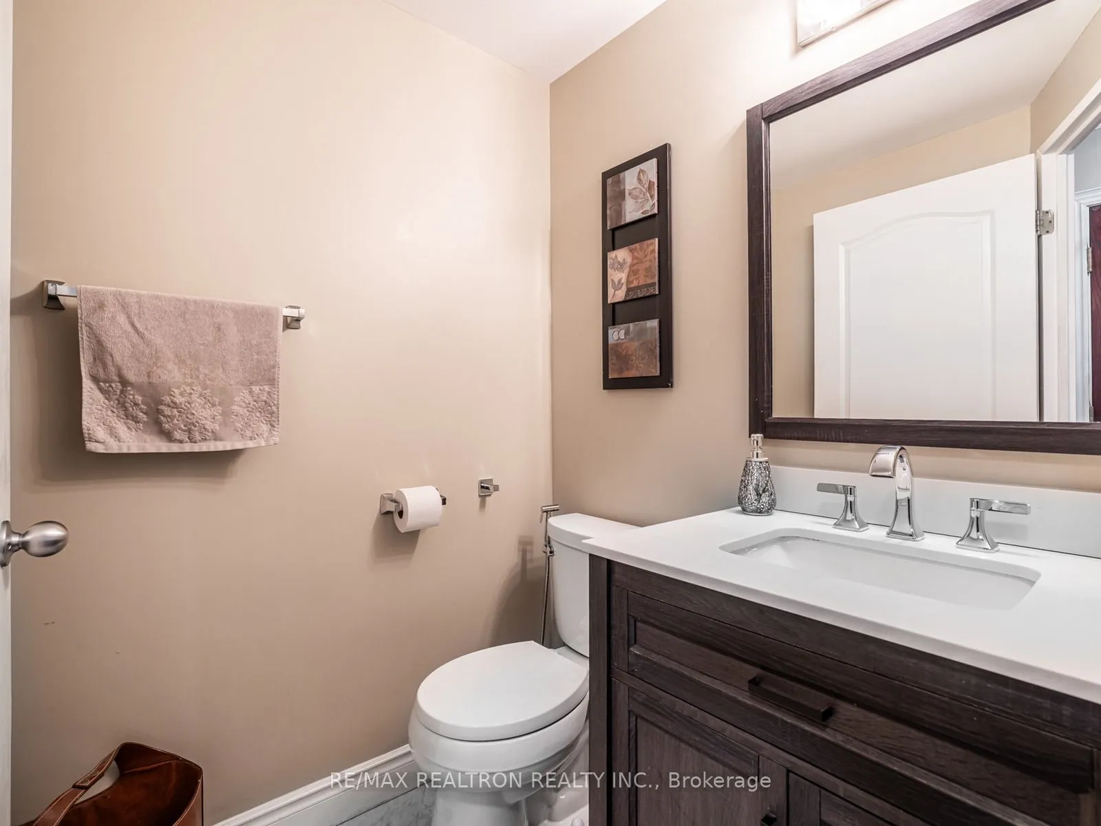 9 Greenbriar Road #306