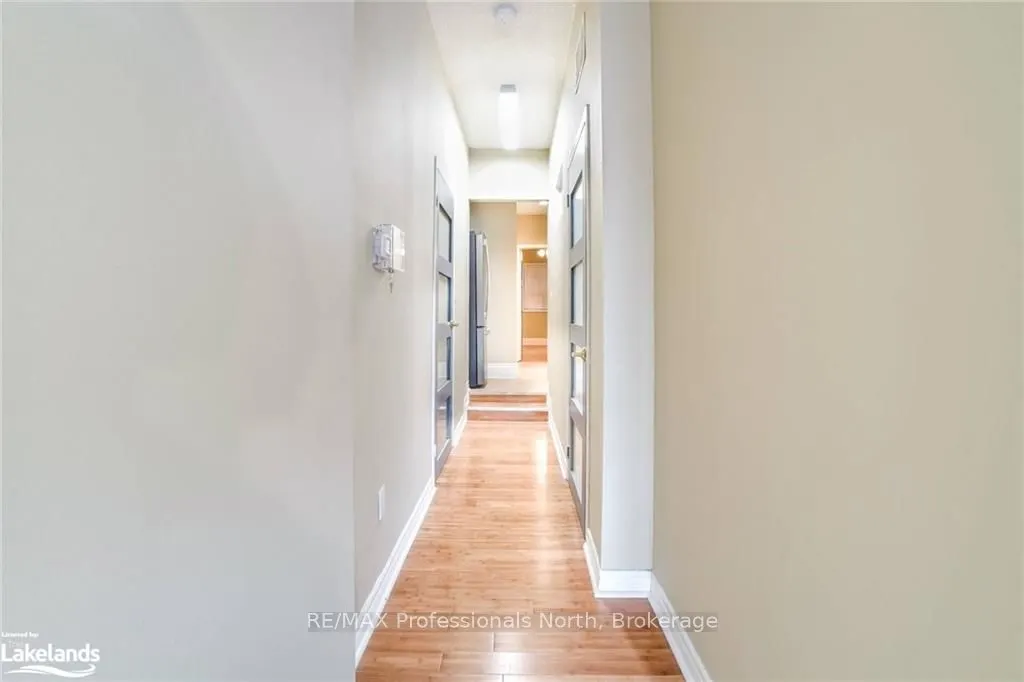 214 Gerrard Street E