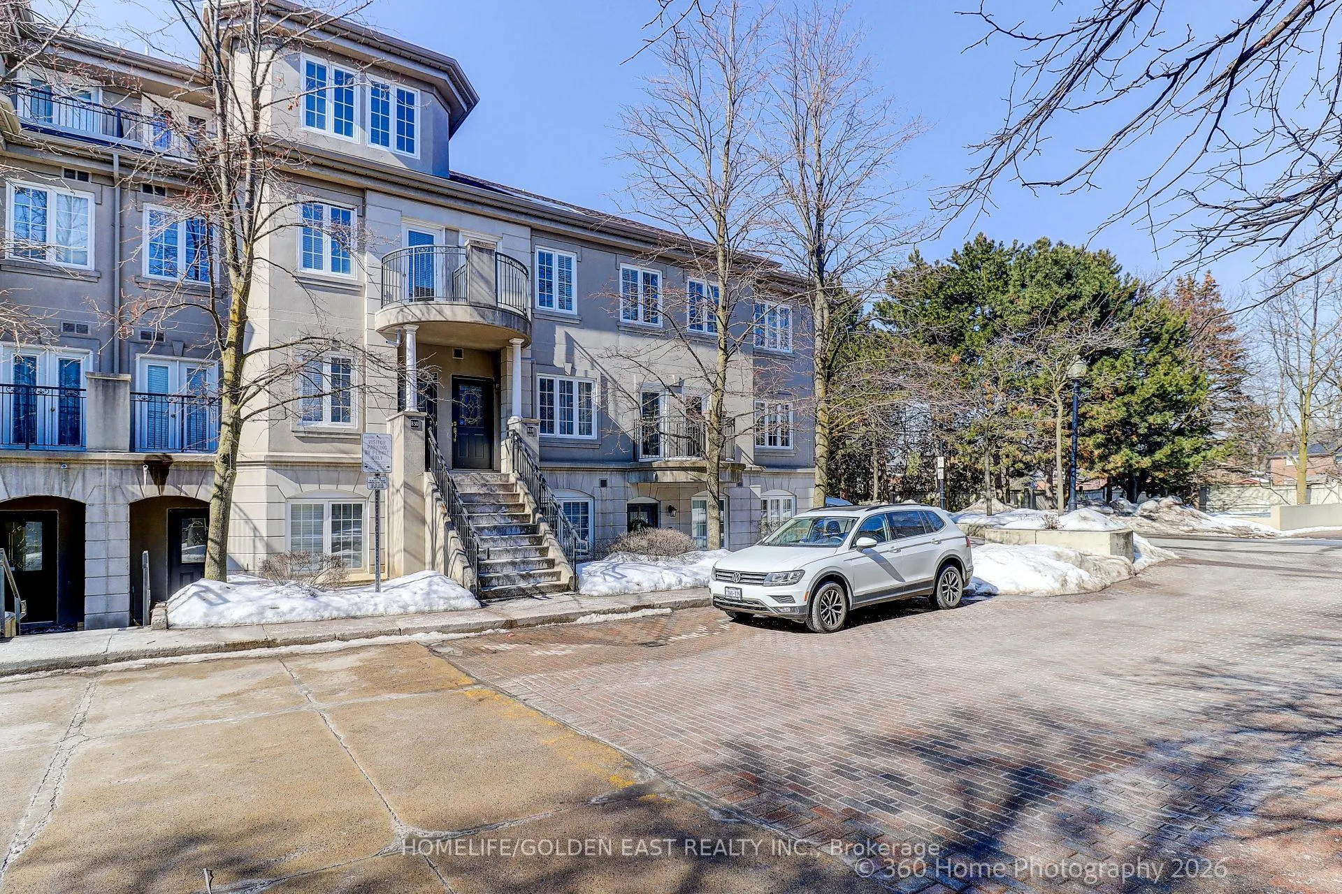 108 Finch Avenue W #B30