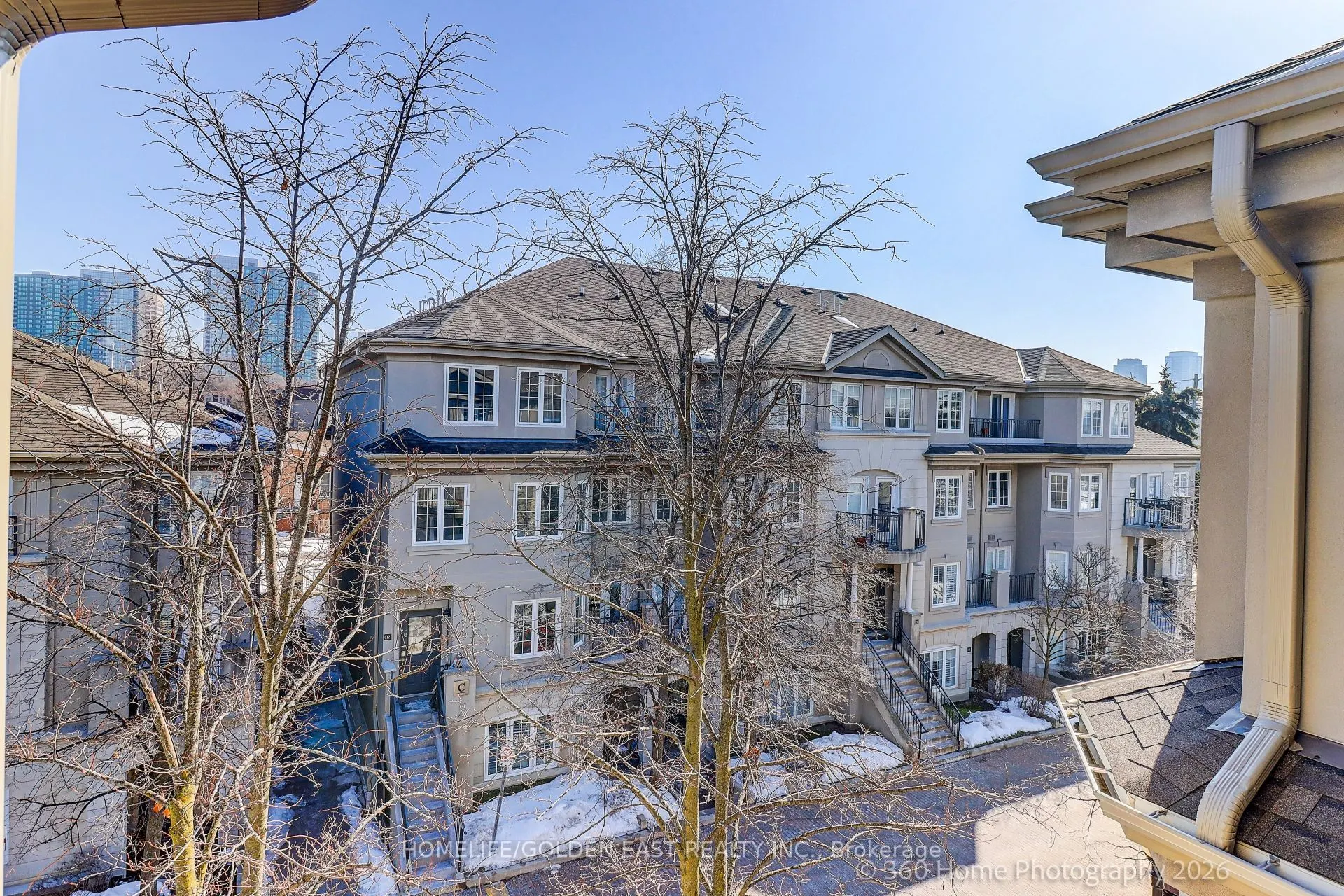 108 Finch Avenue W #B30