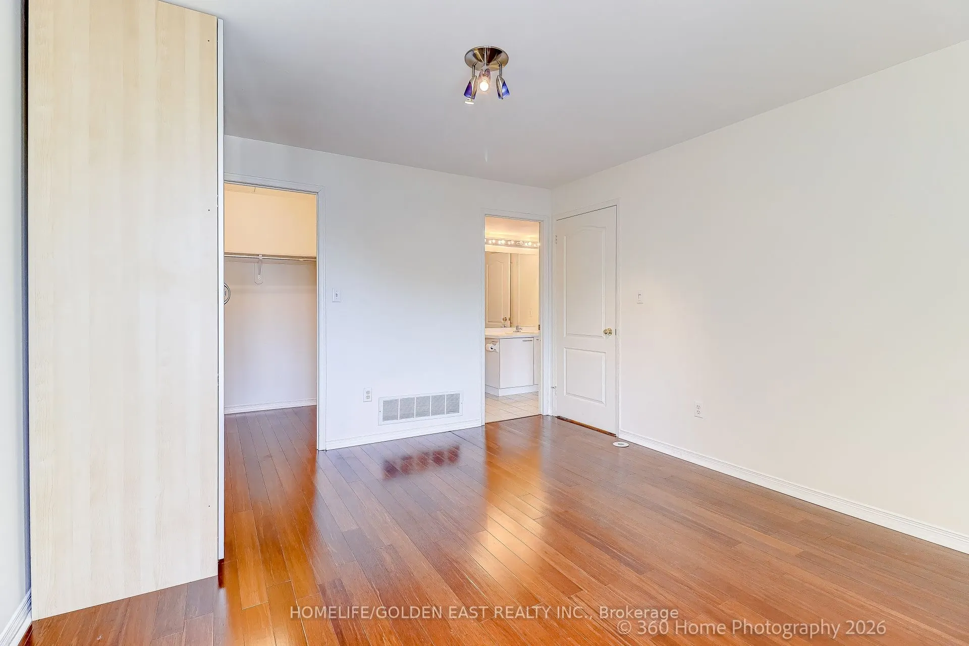 108 Finch Avenue W #B30