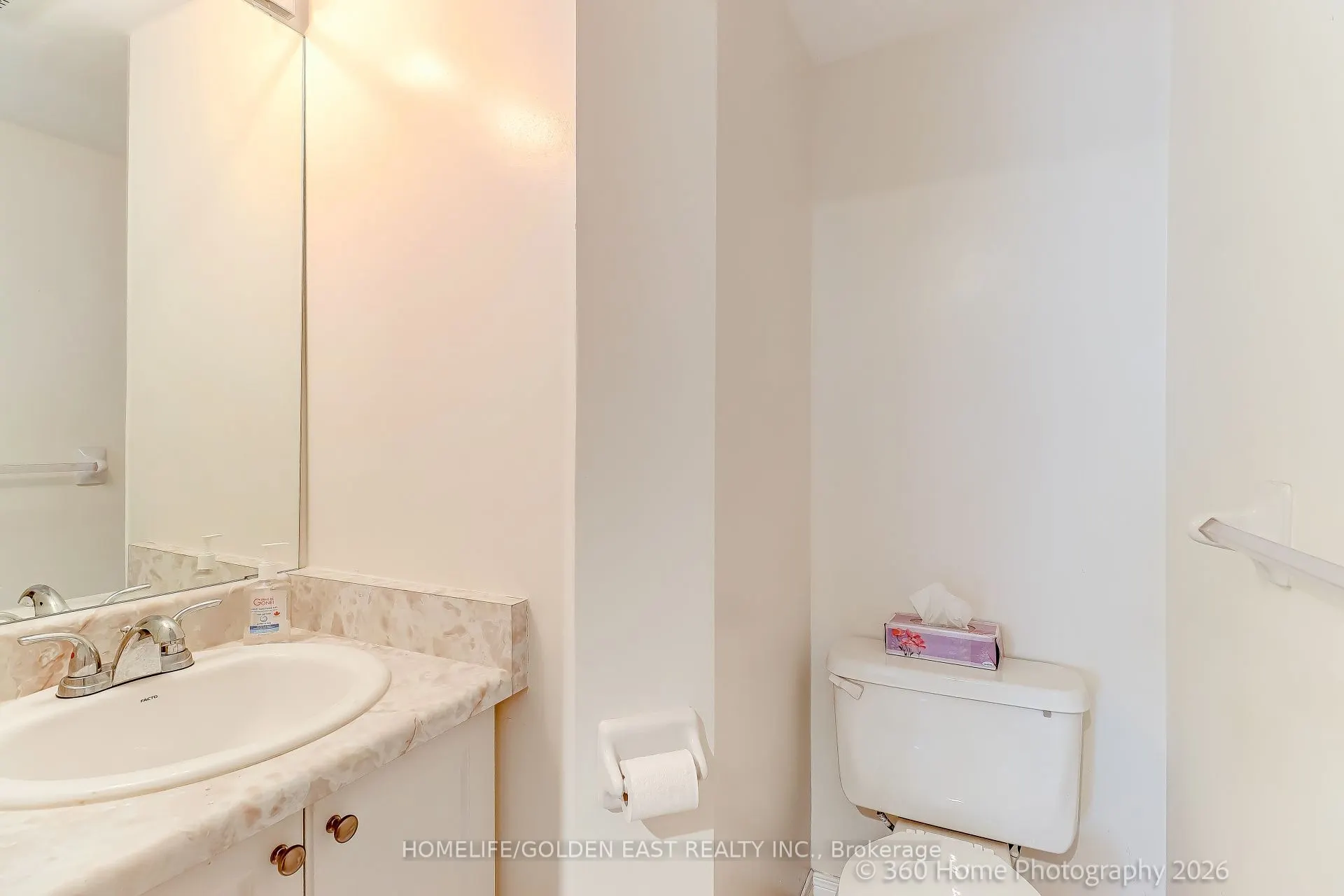 108 Finch Avenue W #B30