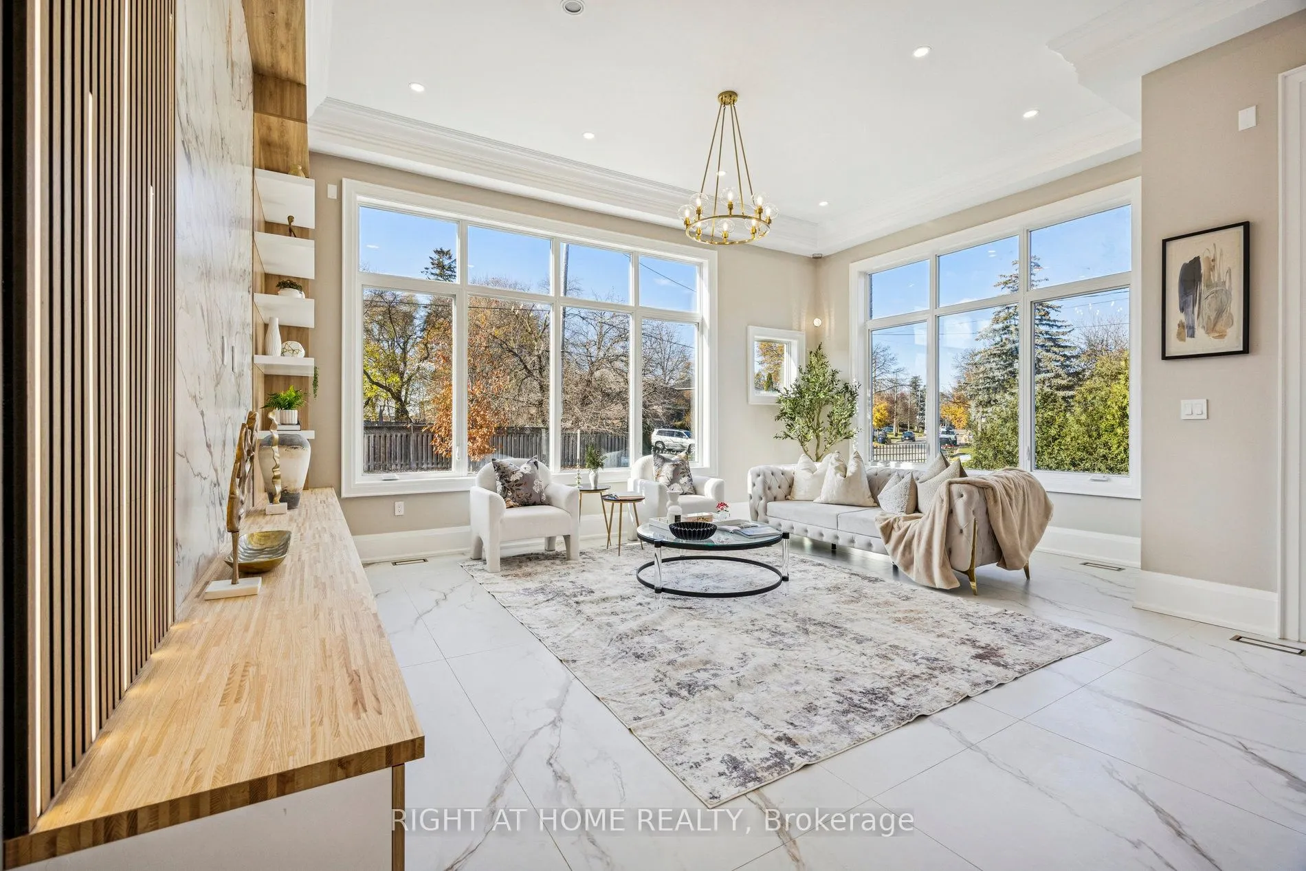1 Lynnhaven Road