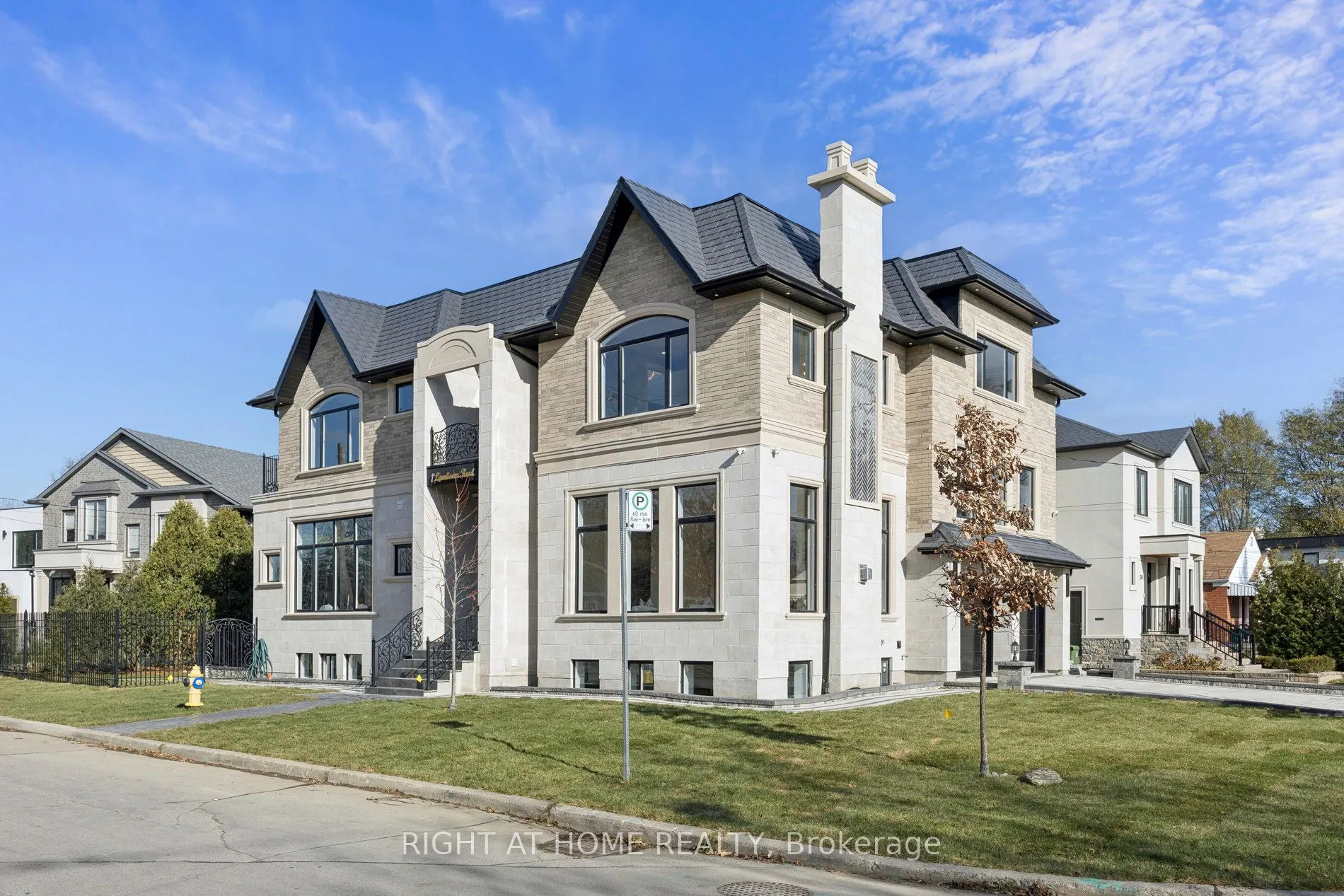 1 Lynnhaven Road