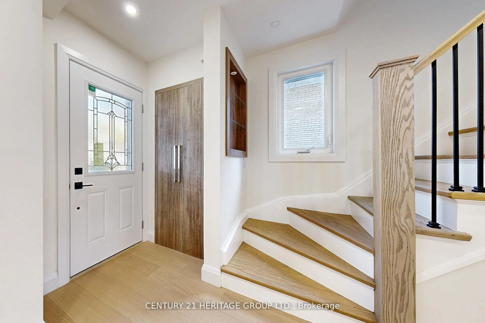 547 Melrose Avenue