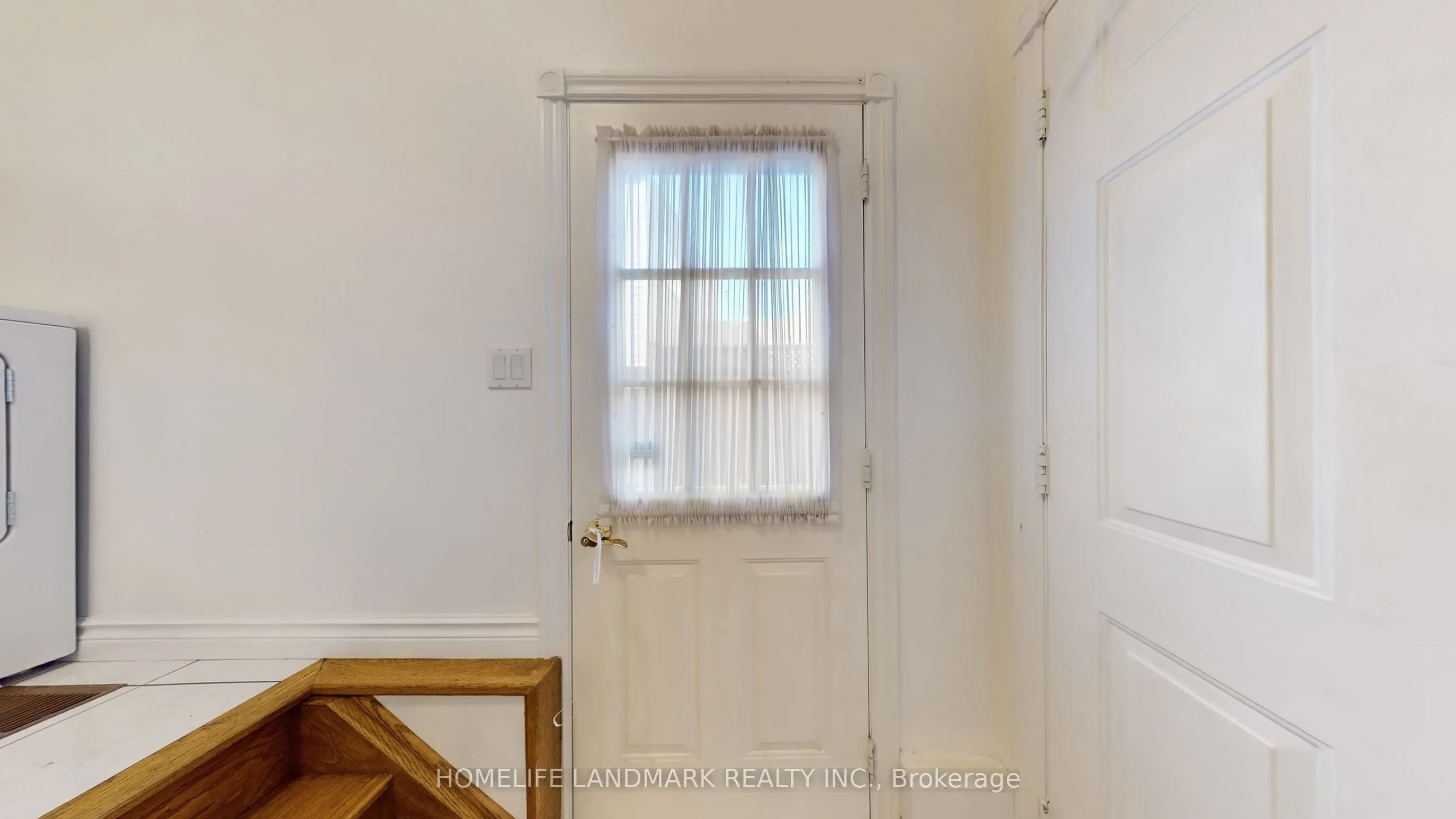 411 Cummer Avenue