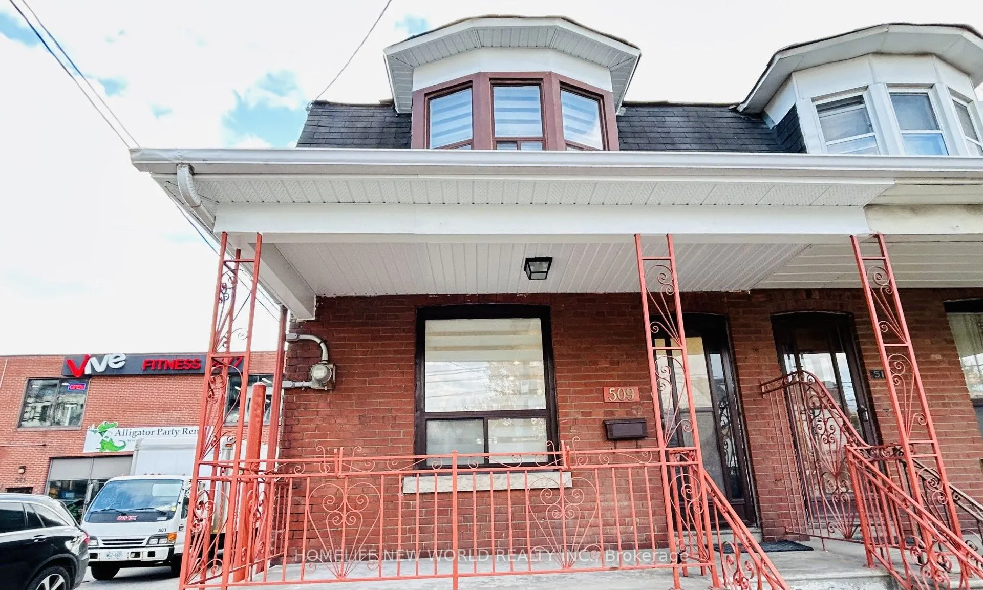 509 Dupont Street
