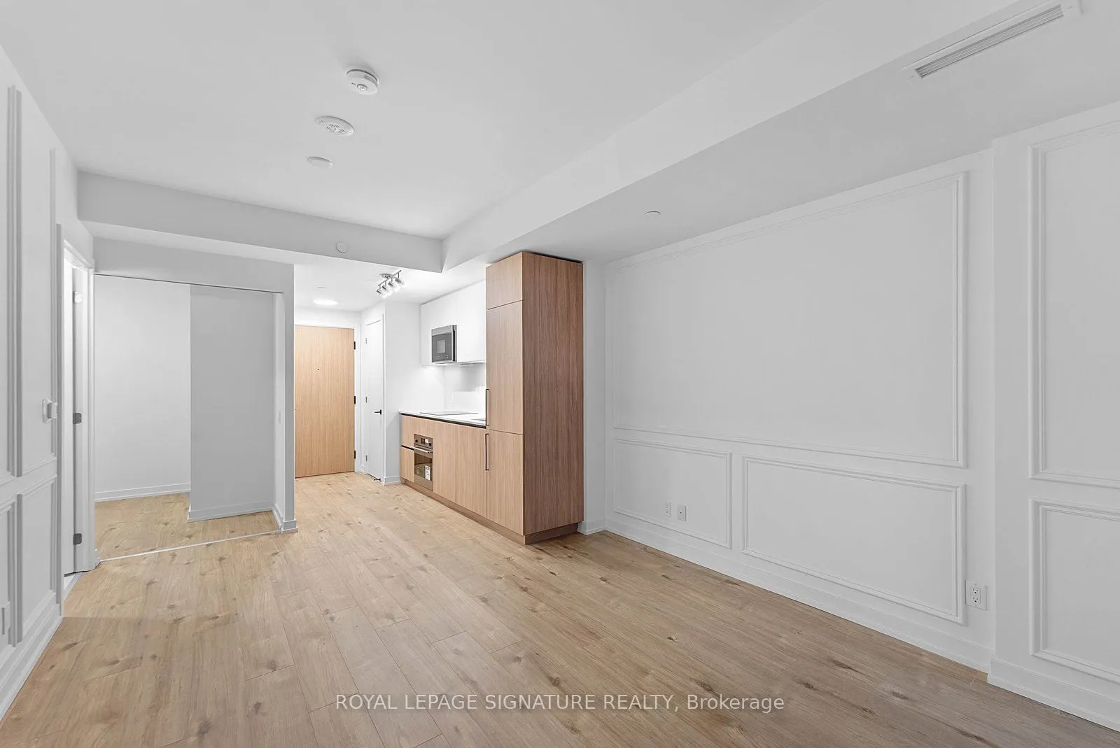 35 Parliament Street #314