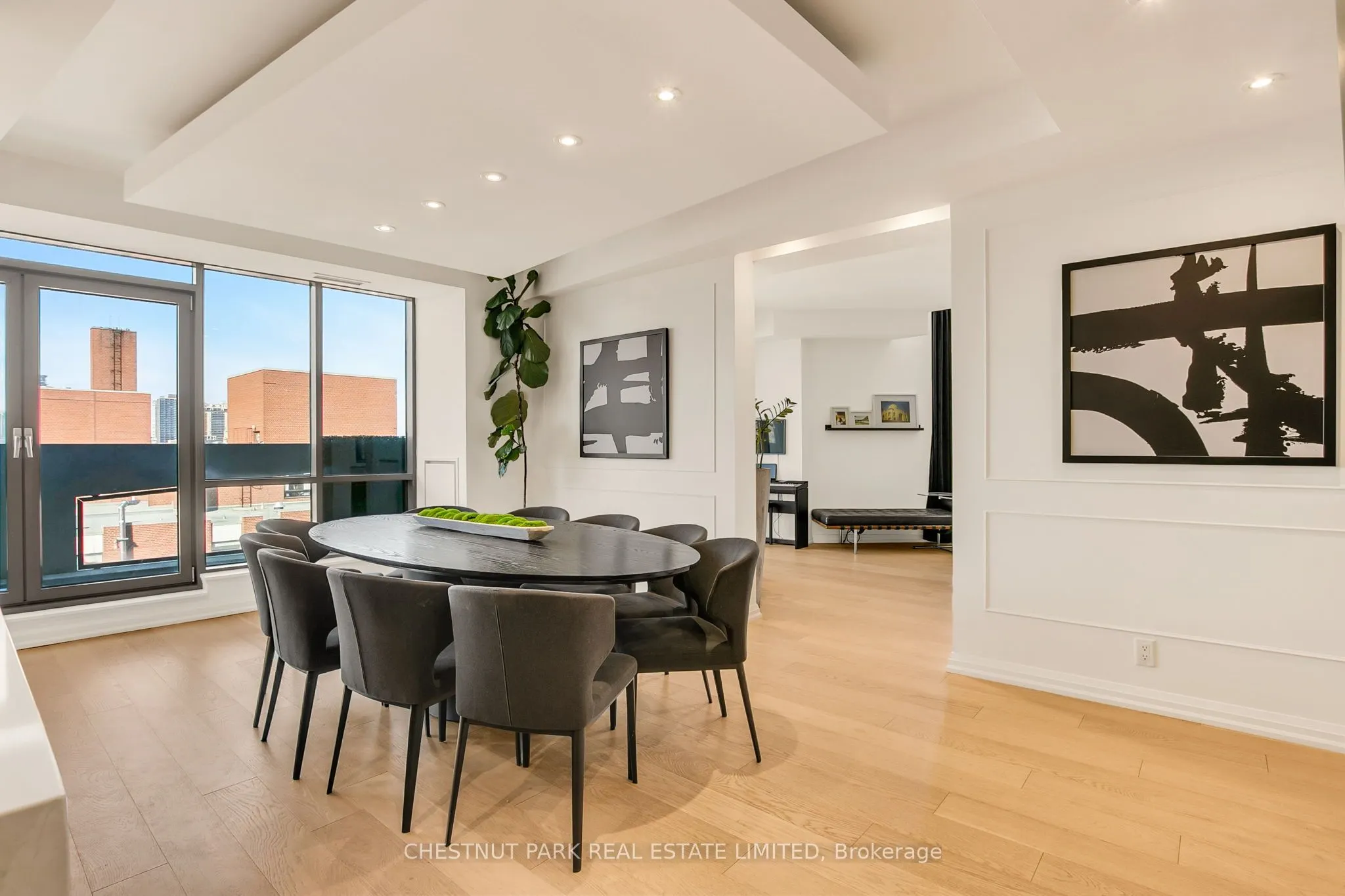 3 Mcalpine Street #PH 903