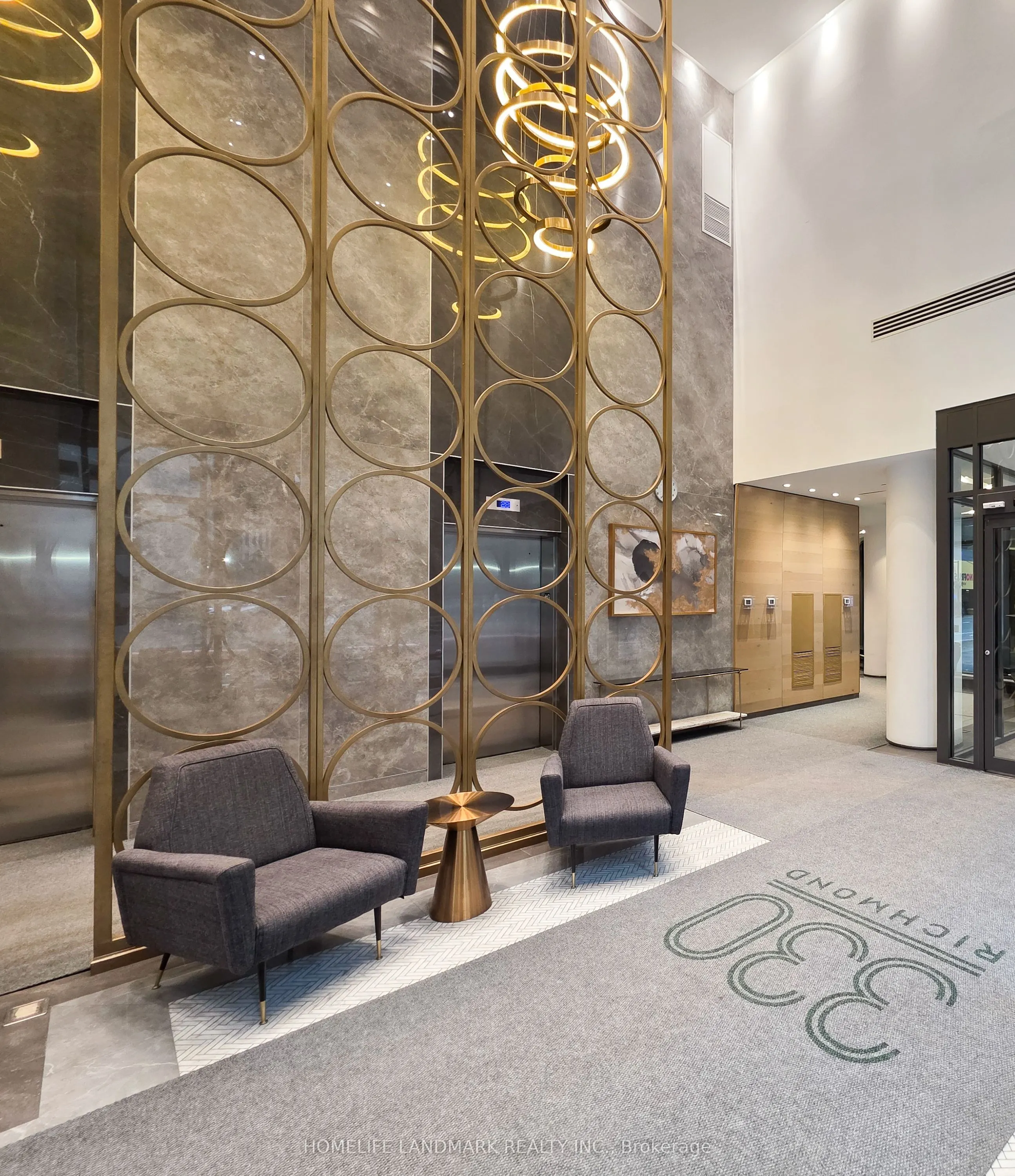 330 Richmond Street W #605