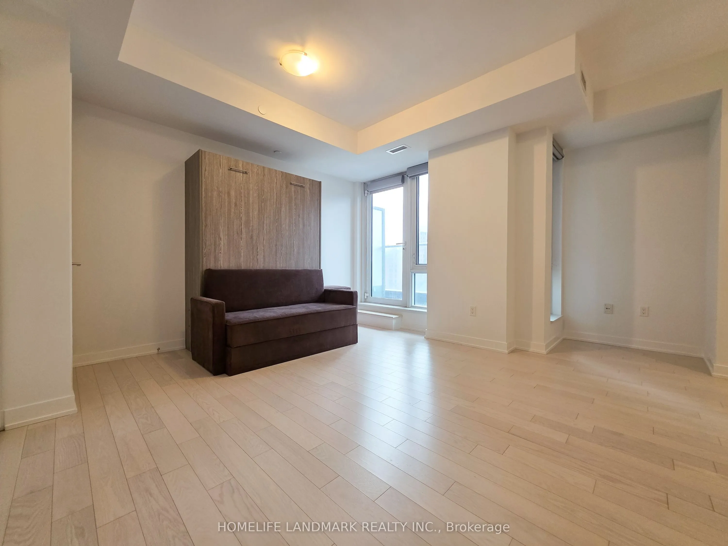 330 Richmond Street W #605
