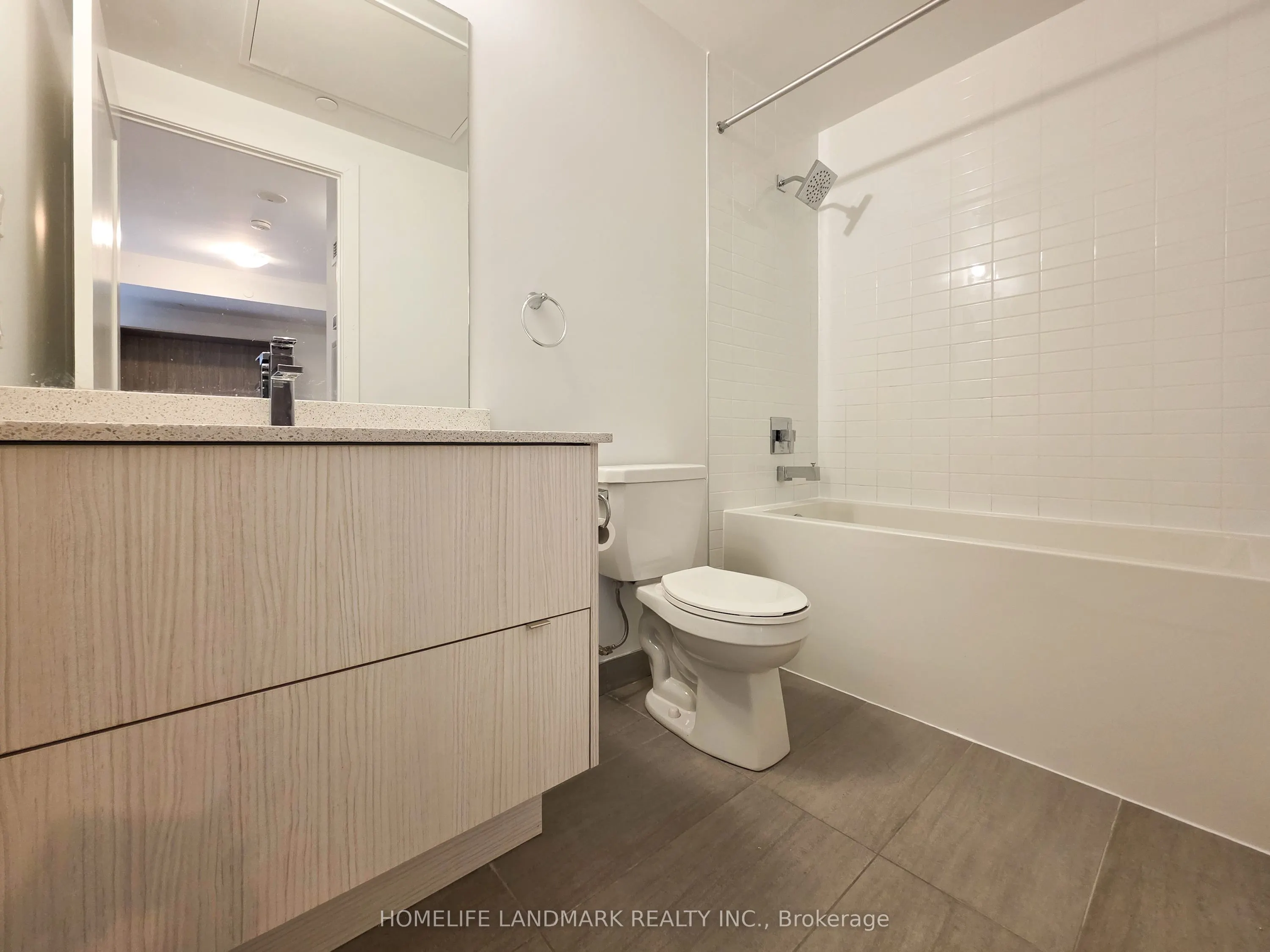 330 Richmond Street W #605