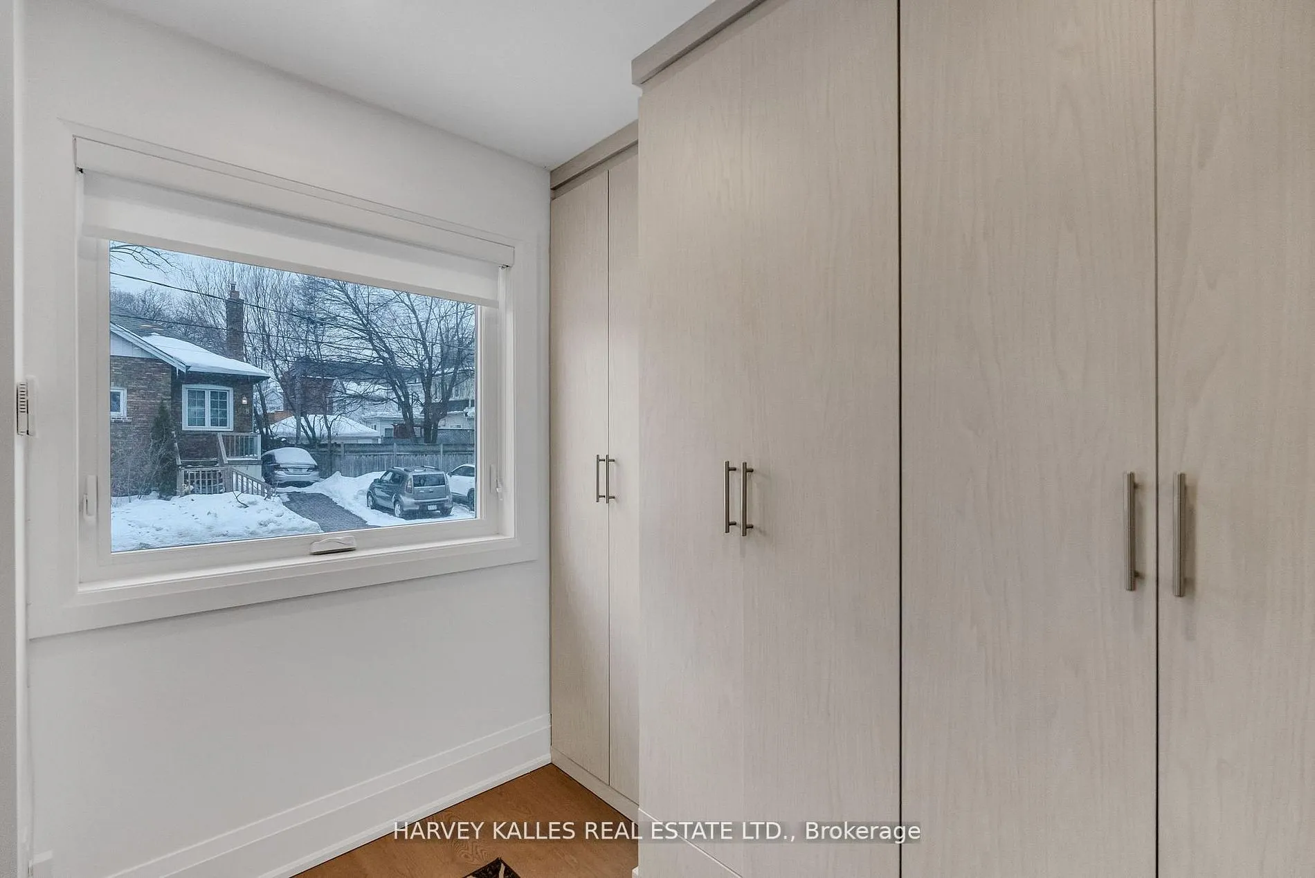 629 Duplex Avenue