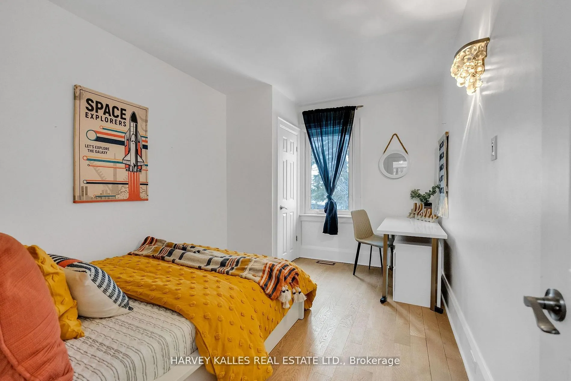 629 Duplex Avenue