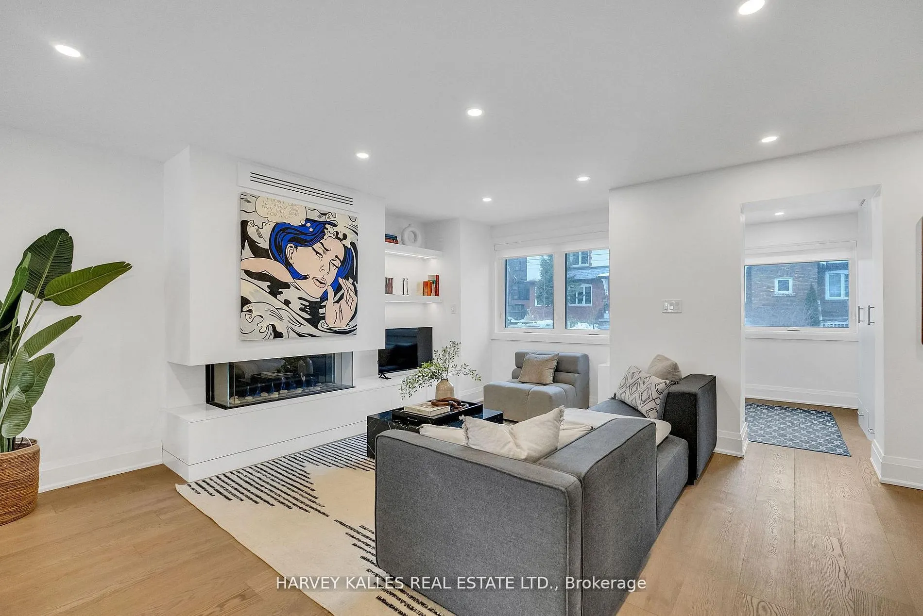 629 Duplex Avenue