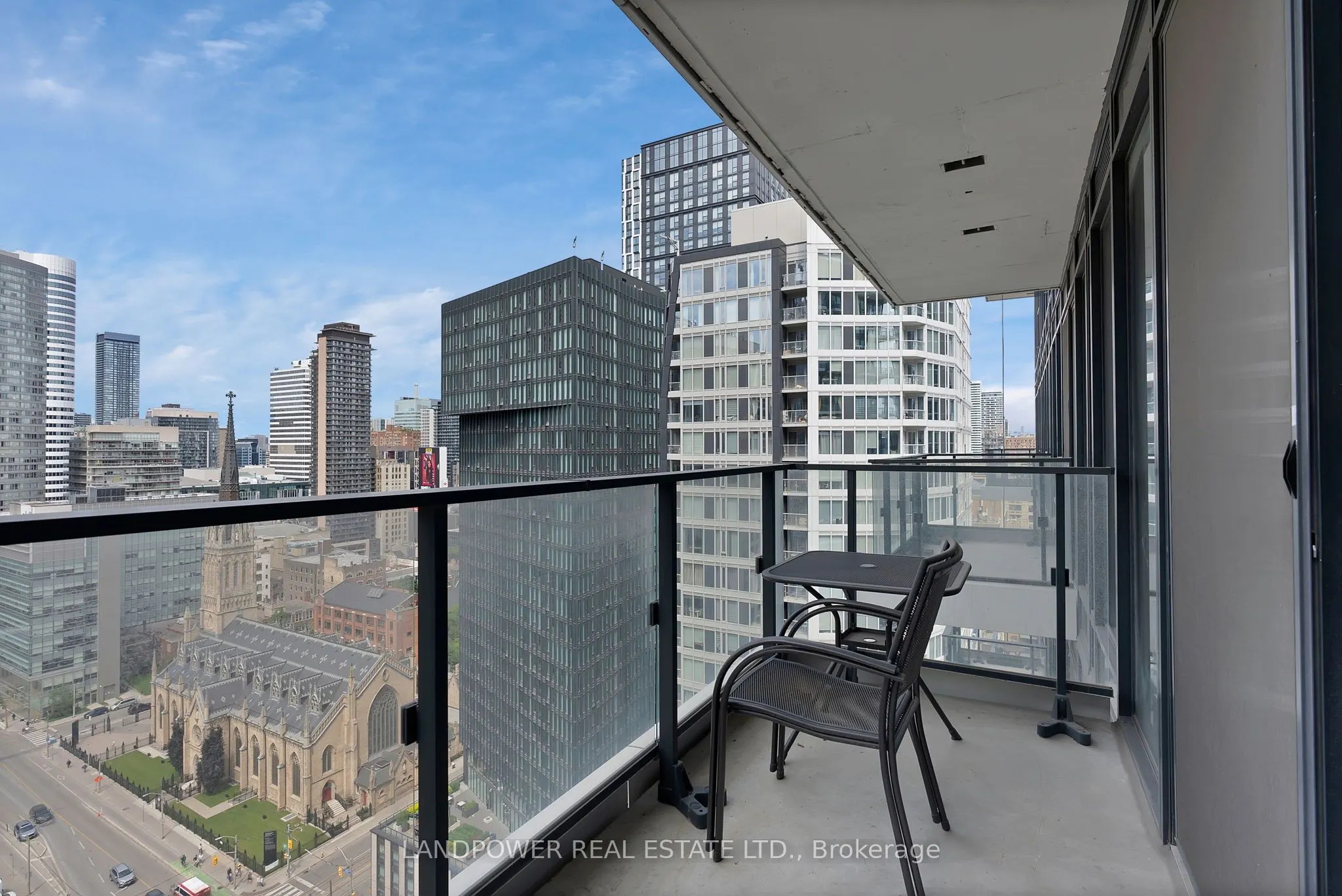 77 Shuter Street #2501