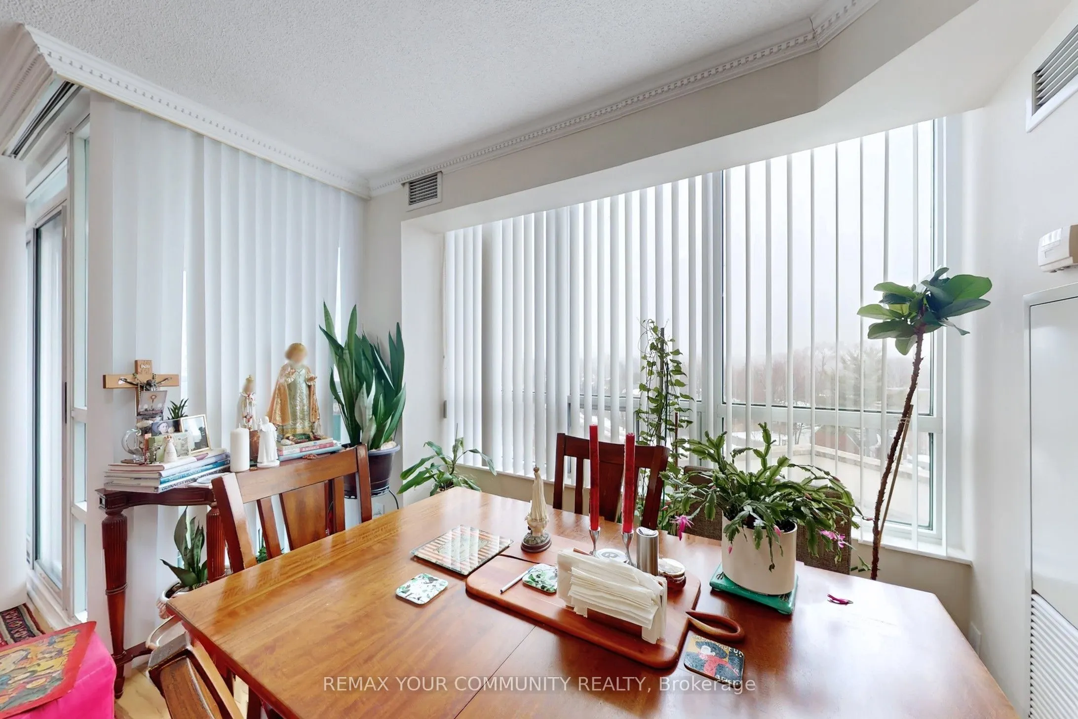 503 Beecroft Road #607