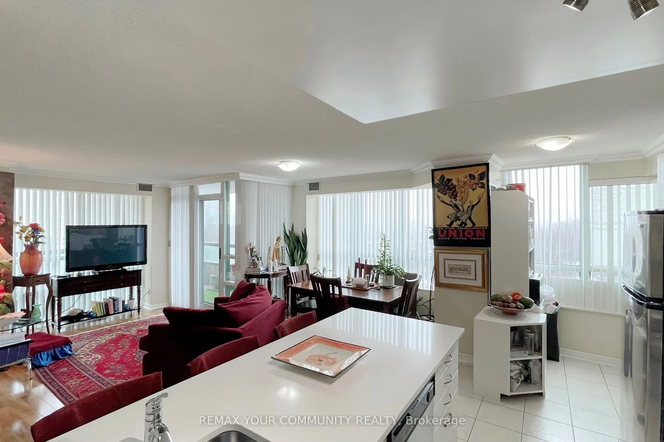503 Beecroft Road #607
