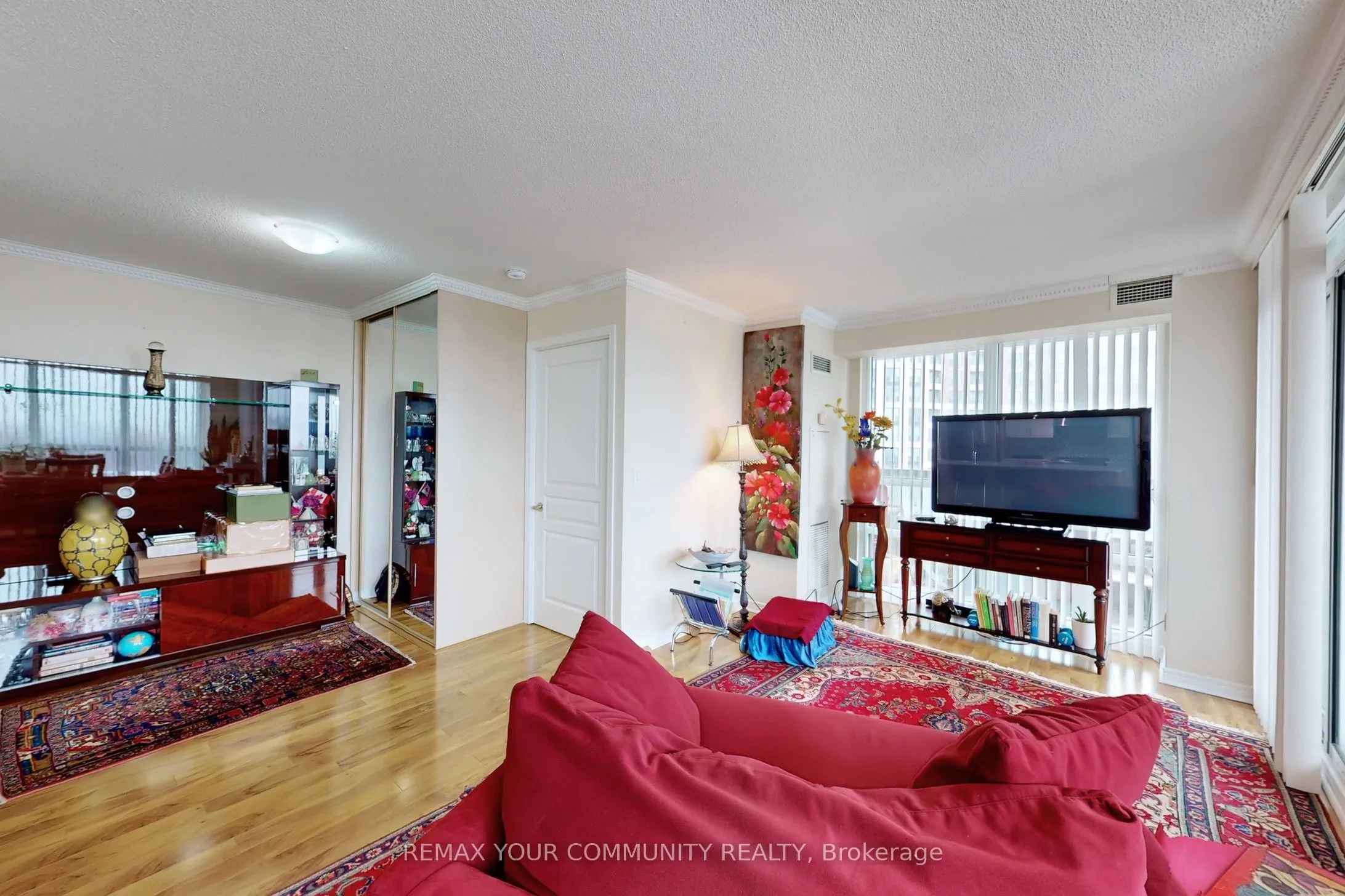 503 Beecroft Road #607