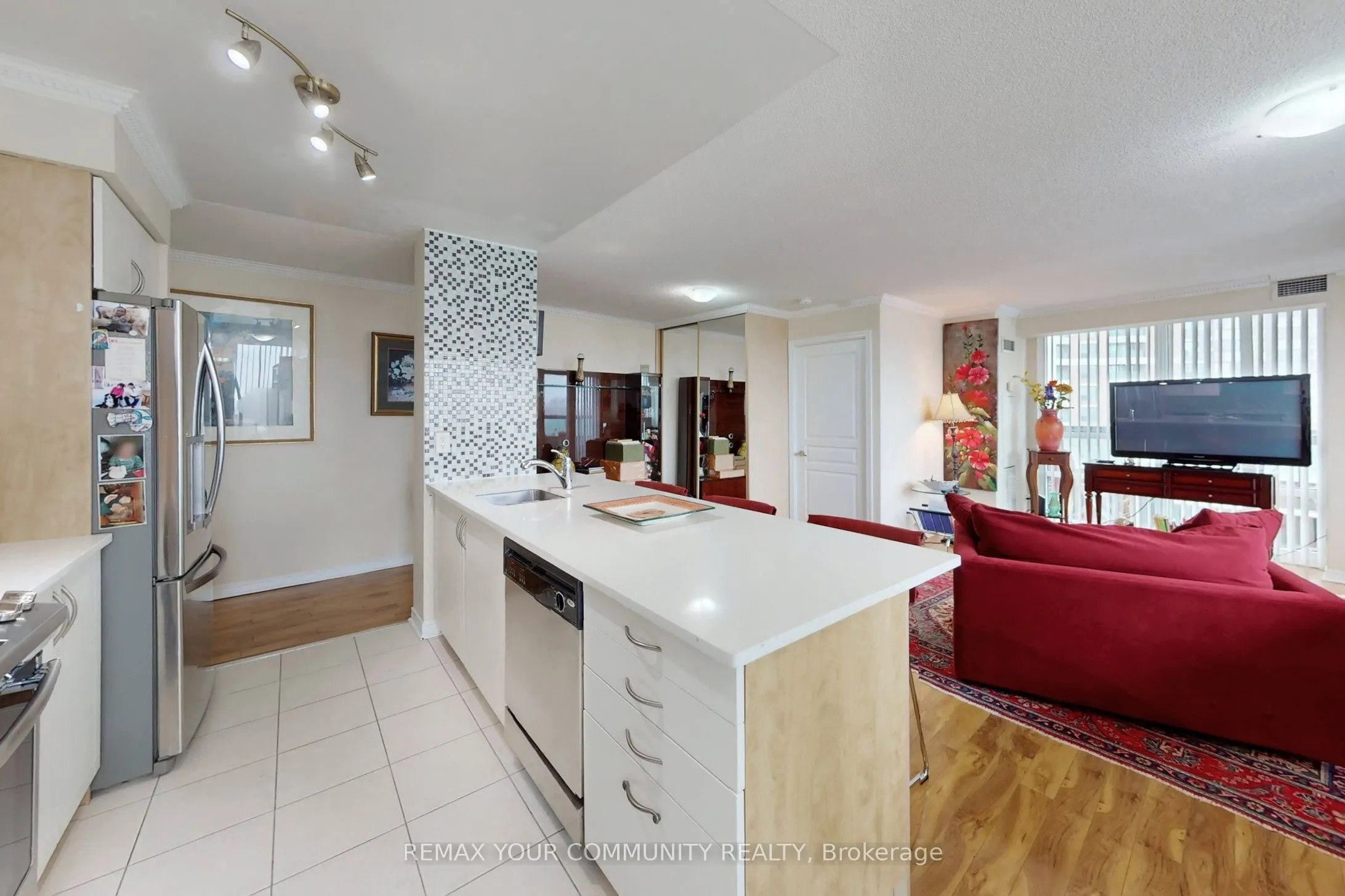 503 Beecroft Road #607
